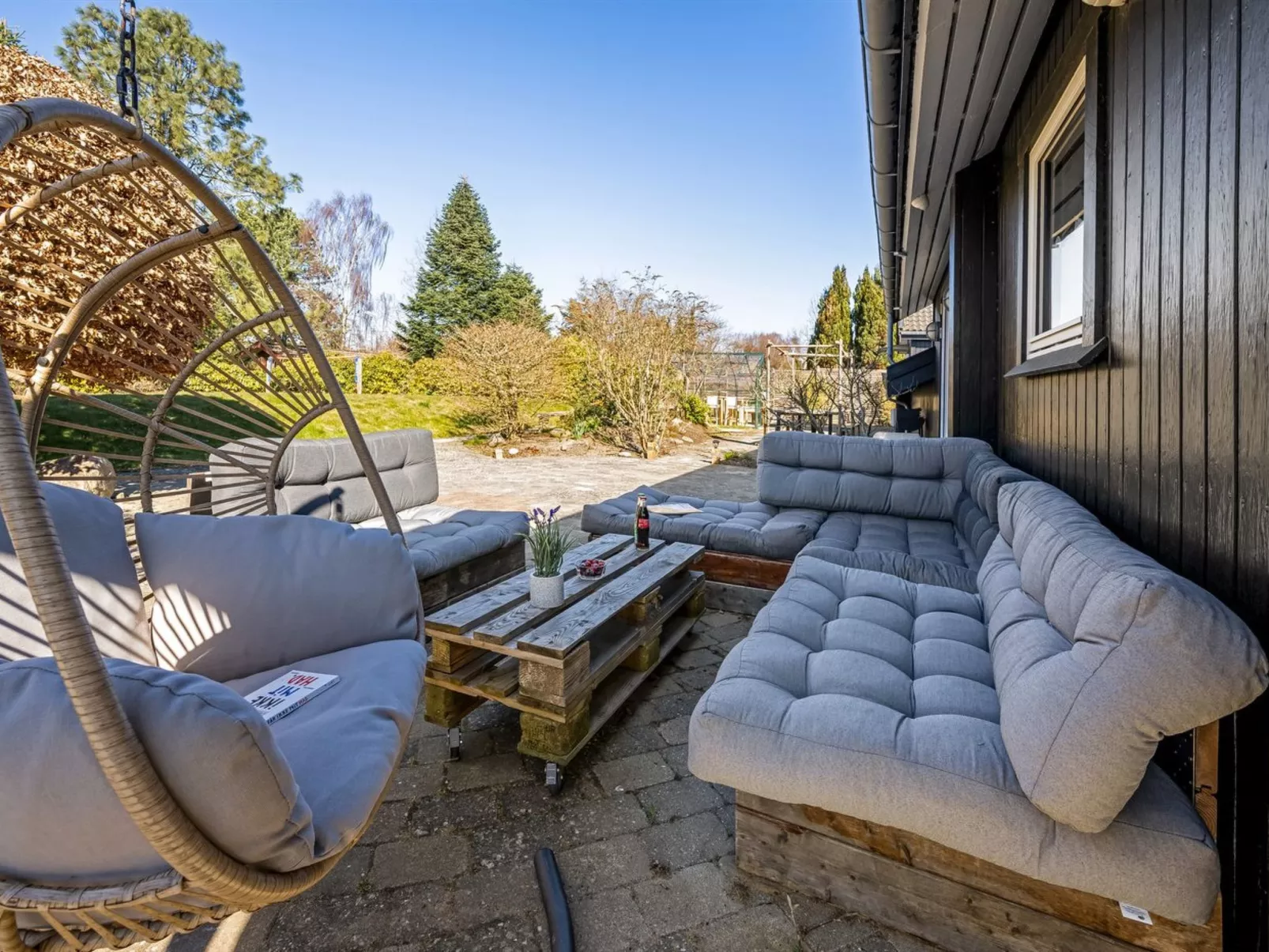 "Hughe" - 1.3km from the sea-Buiten