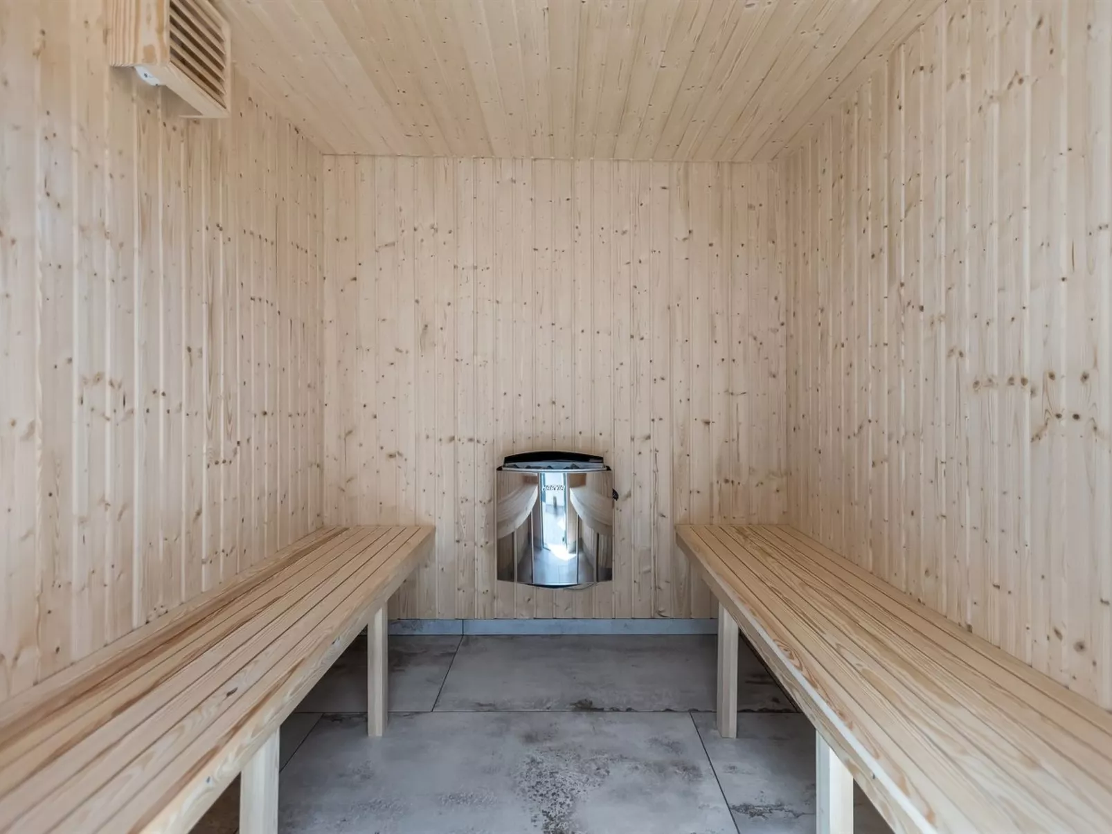 &quot;Alvira&quot; - 30km from the sea-Binnen