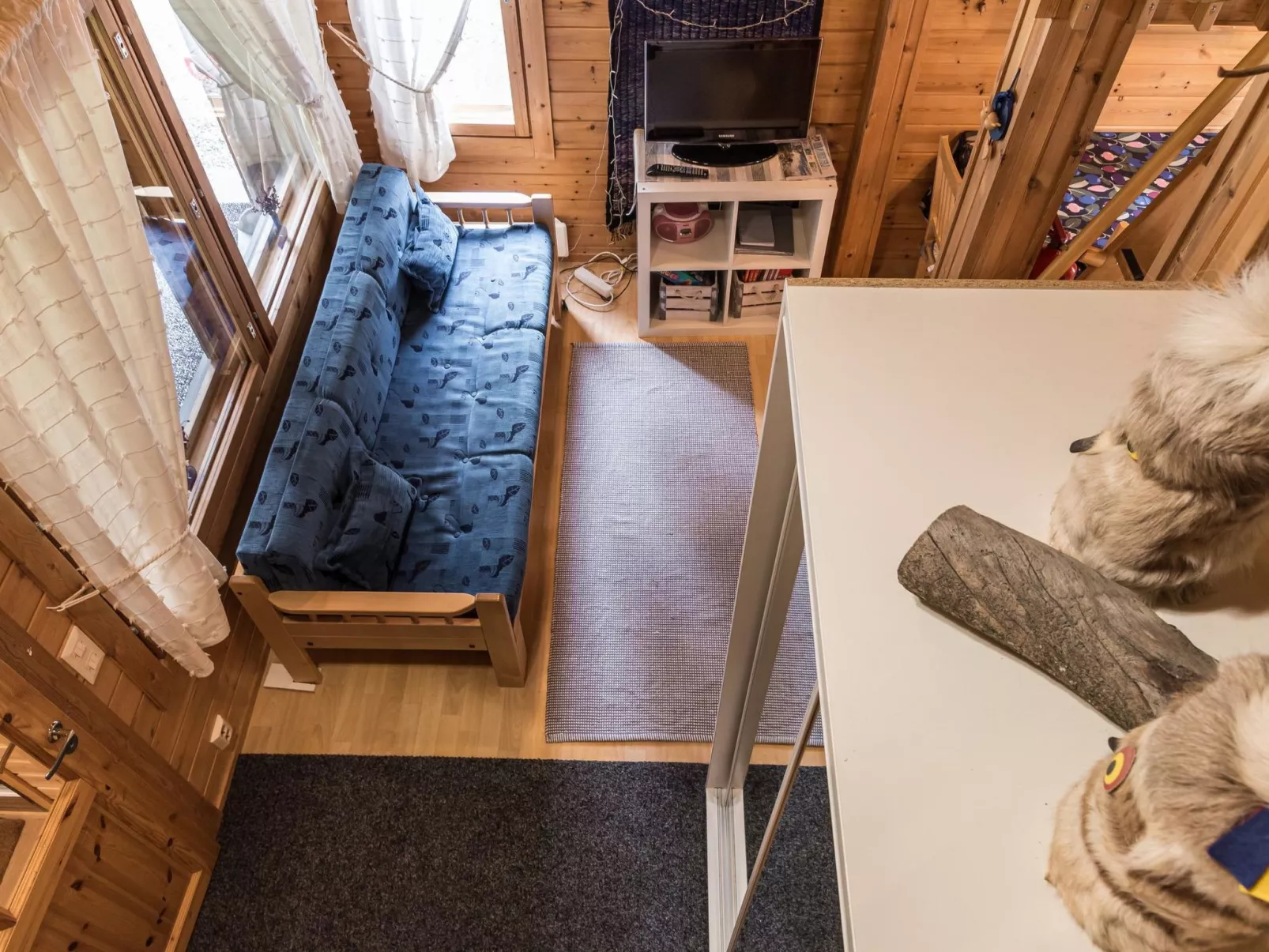 Tunturipöllö (huoneisto 902)-Binnen