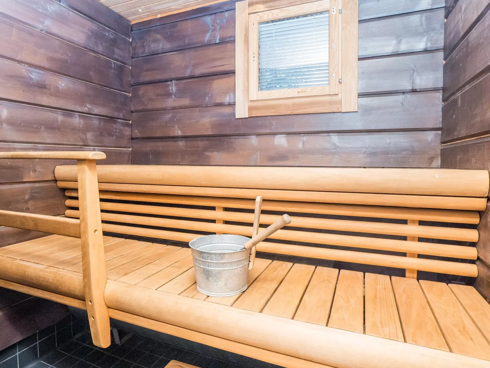 Rukanloisto b-Binnen