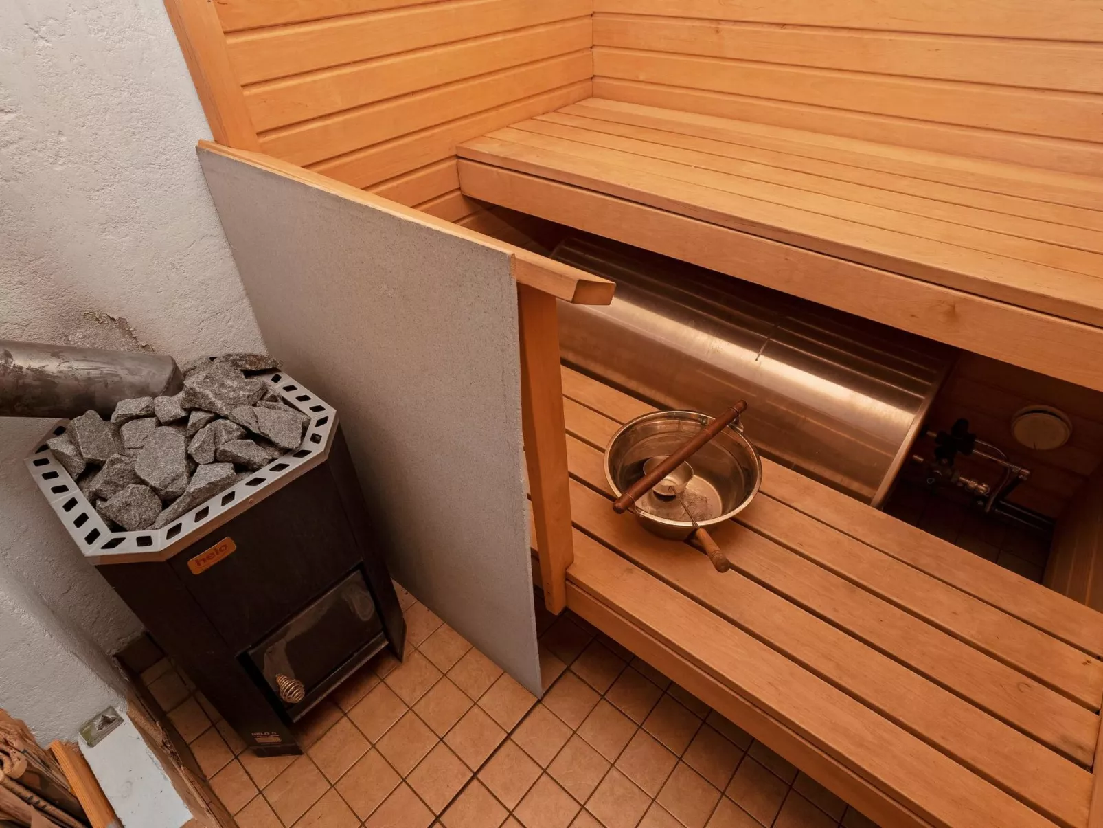 Kaukosaaren ahonrinne-Binnen