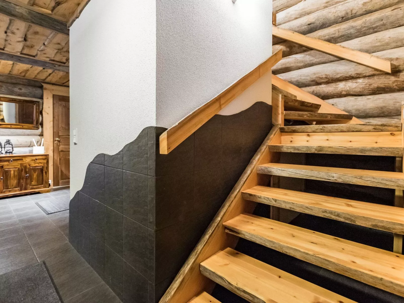 Eräkorven kelotupa-Binnen