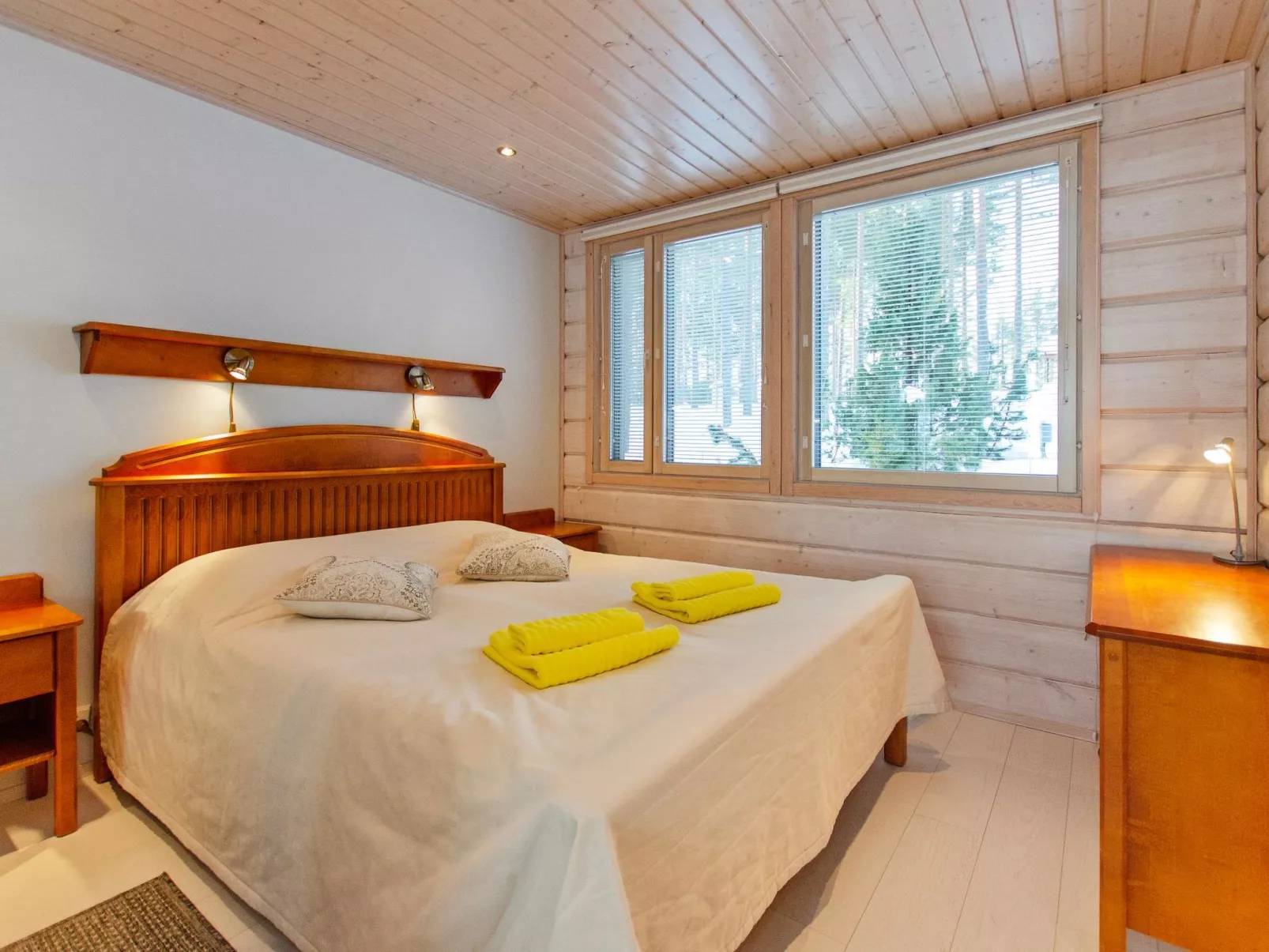 Pielislinna/loma-koli-Binnen