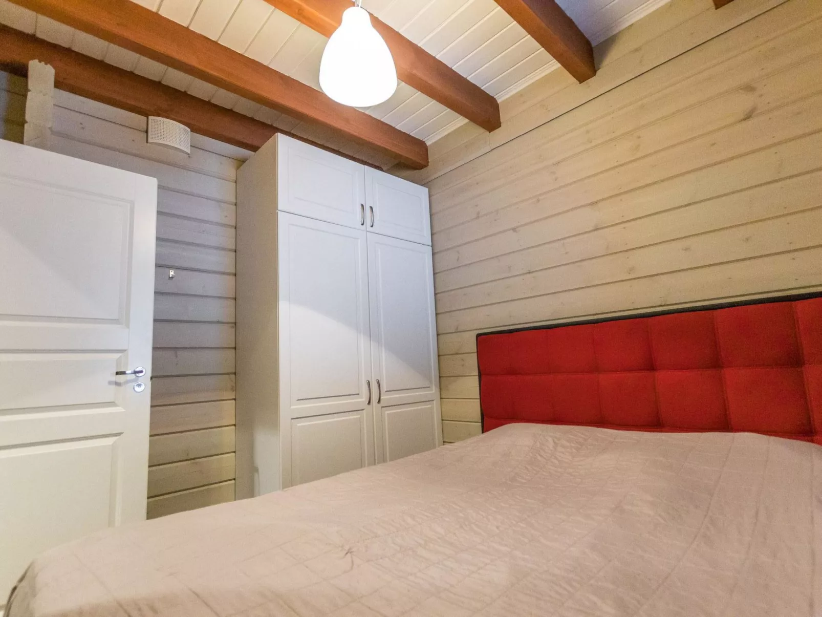 Uulanlinna a, paritalo-Binnen