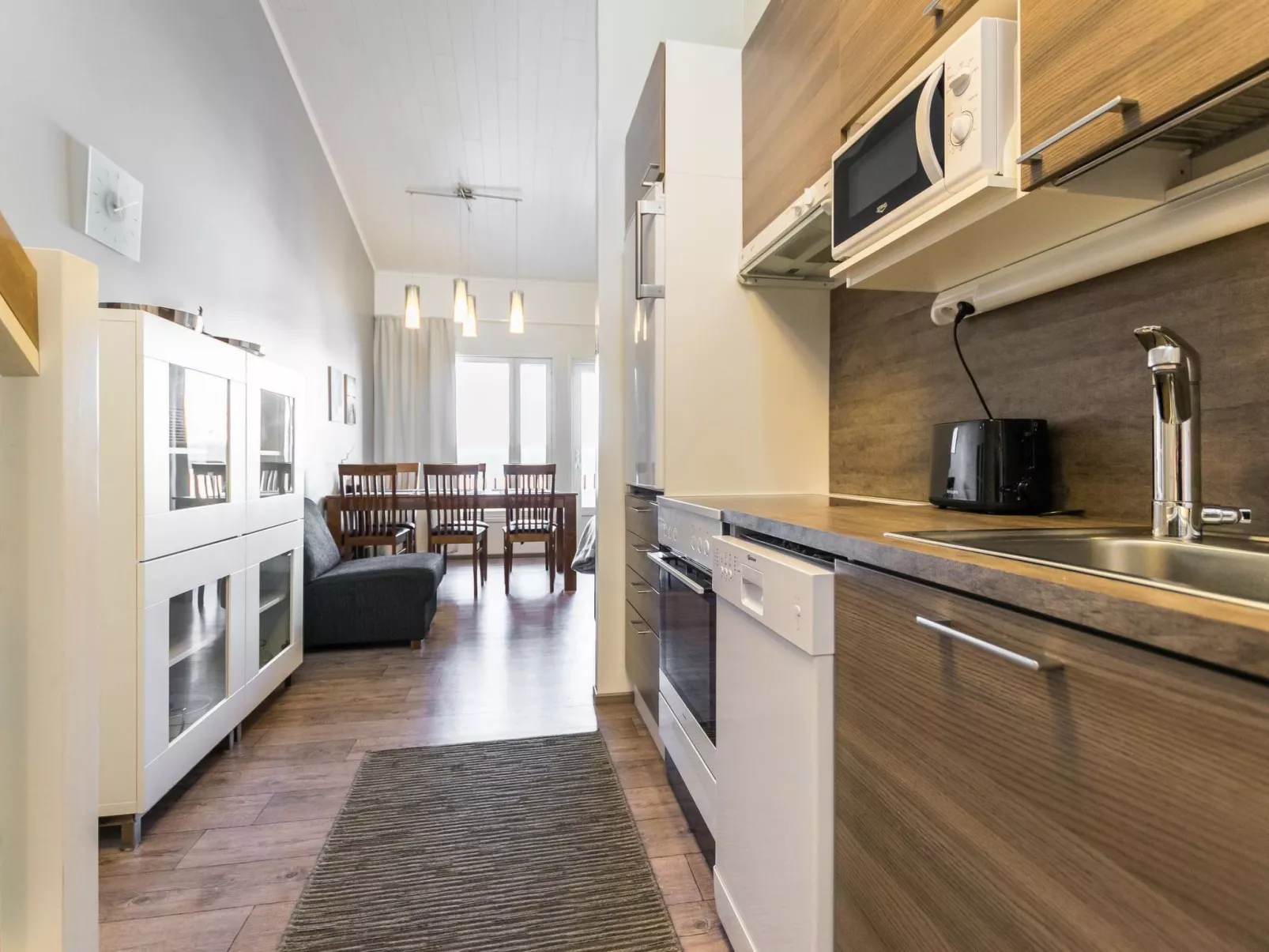 Skivillas 61 ukkohalla (b8)-Binnen