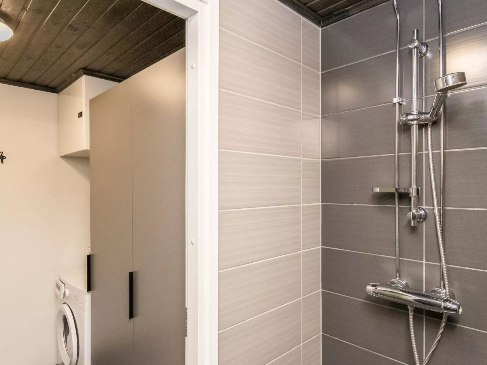 Skivillas paljakka 4. (2mh)-Binnen