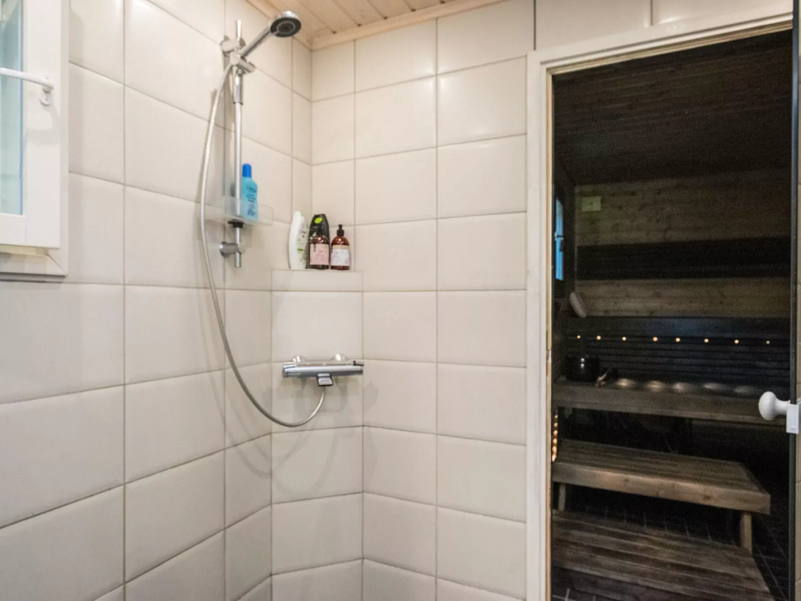 Villa blombacka-Binnen