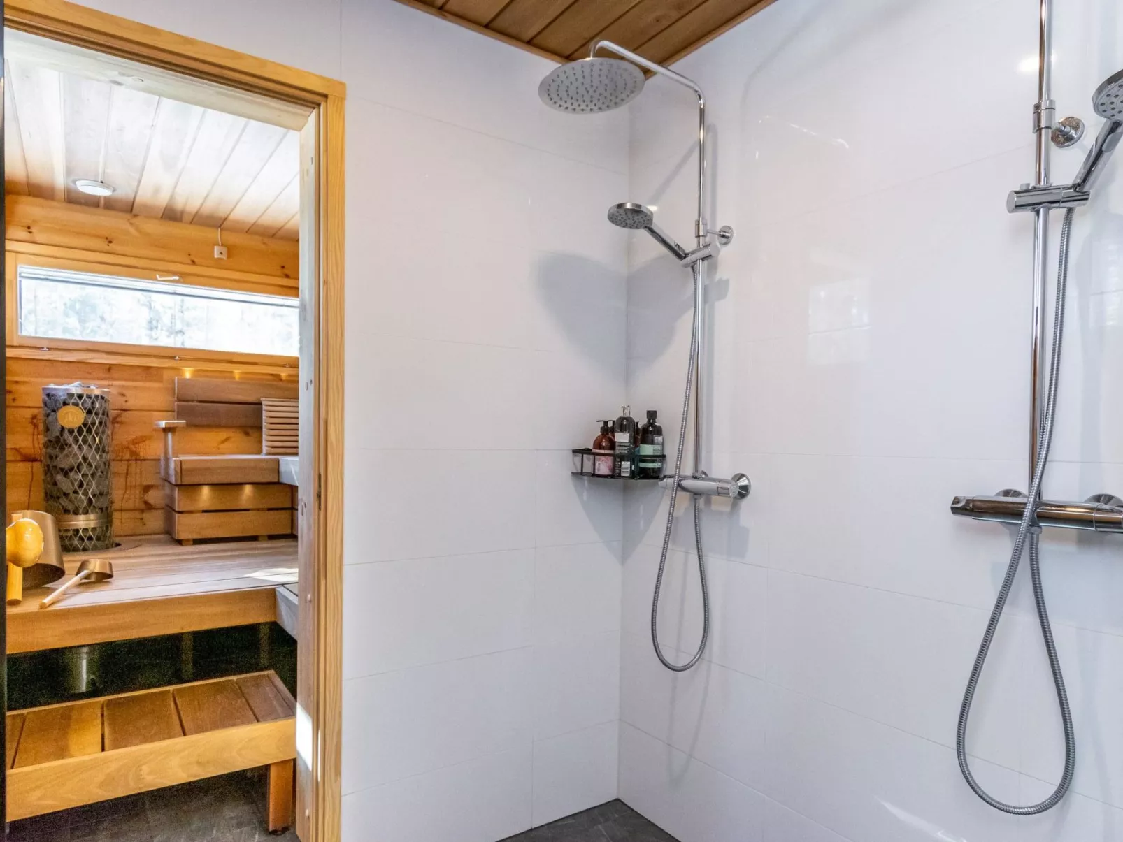 Villa väiski-Binnen