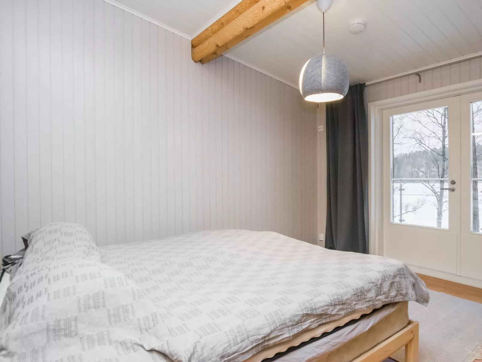 Villa lahnajärvi - Binnen