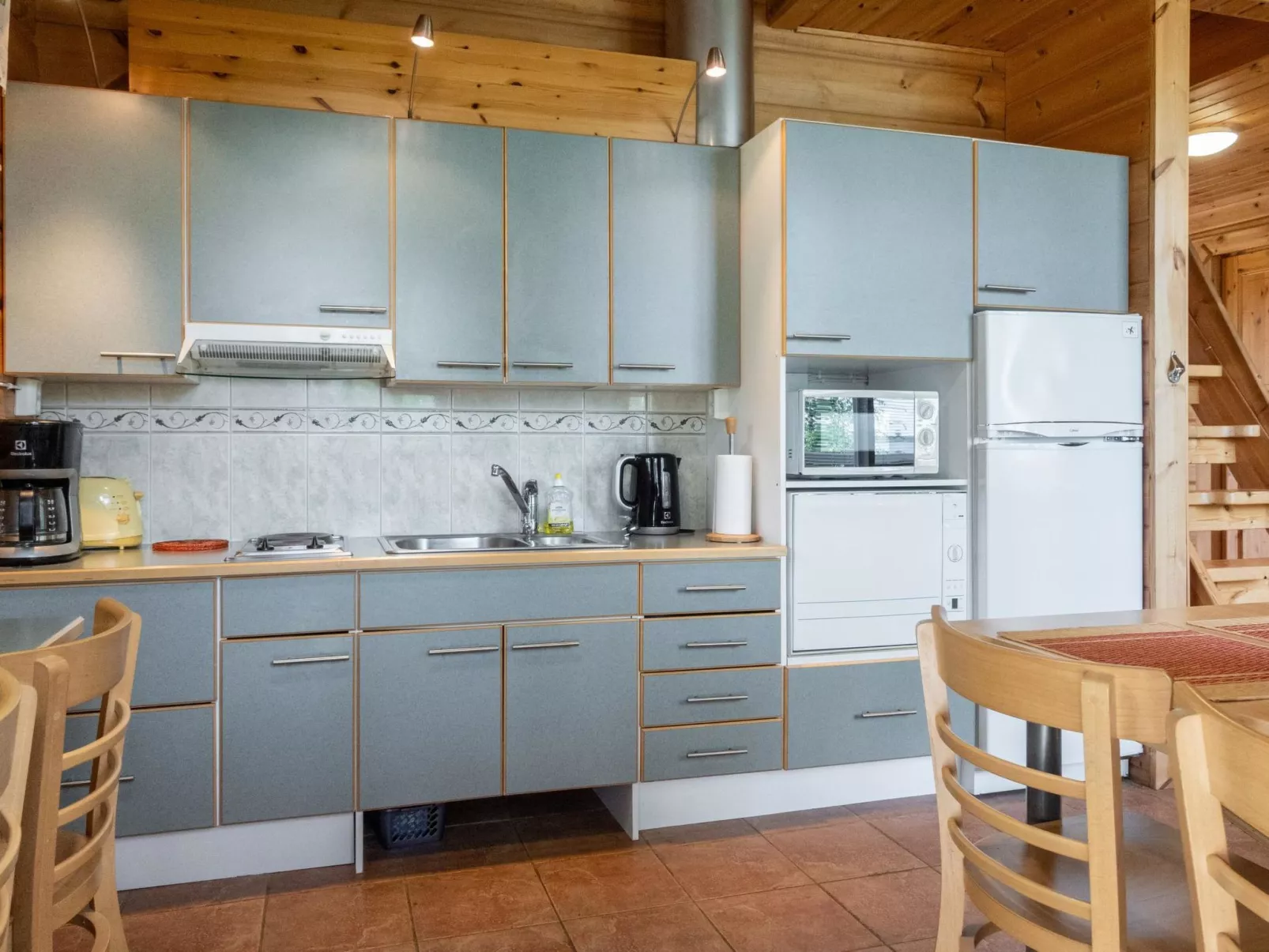 Mansikkaranta 3, osittain esteetön-Binnen