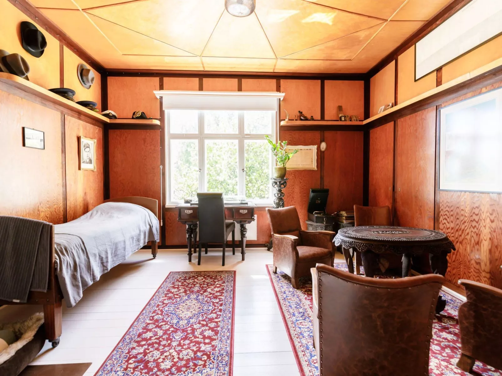 Kapteenin huvilat-Binnen