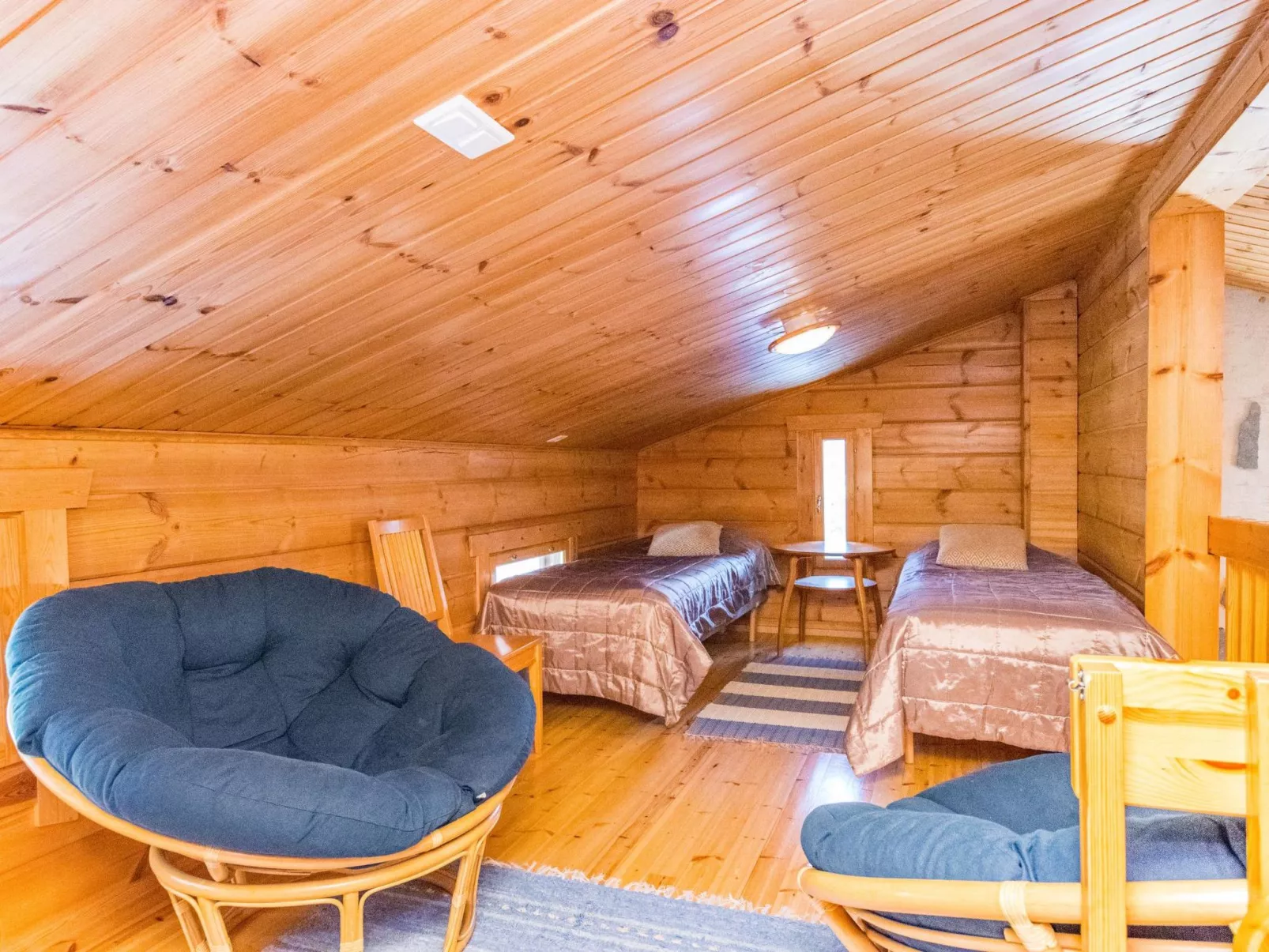 Vuosseli-kelkka 15b-Binnen