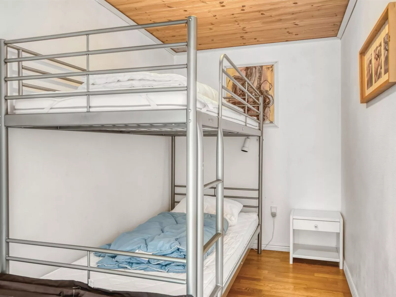 "Aku" - 700m from the sea-Binnen