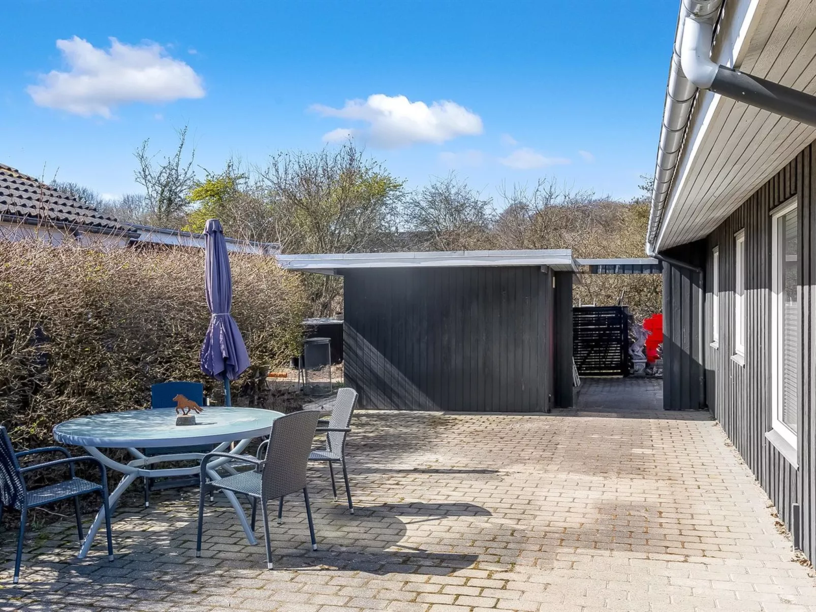 "Cornelius" - 30m from the sea-Buiten