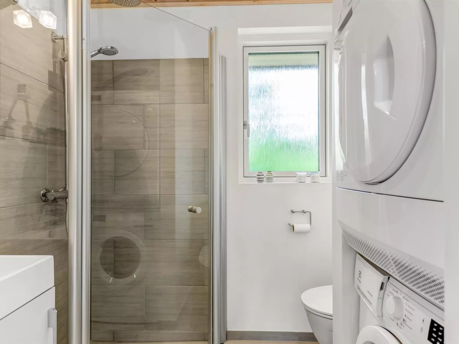 "Nanni" -  from the sea-Binnen