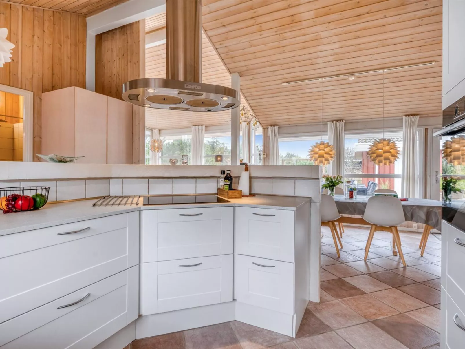 "Gunborg" - 2.5km from the sea-Binnen