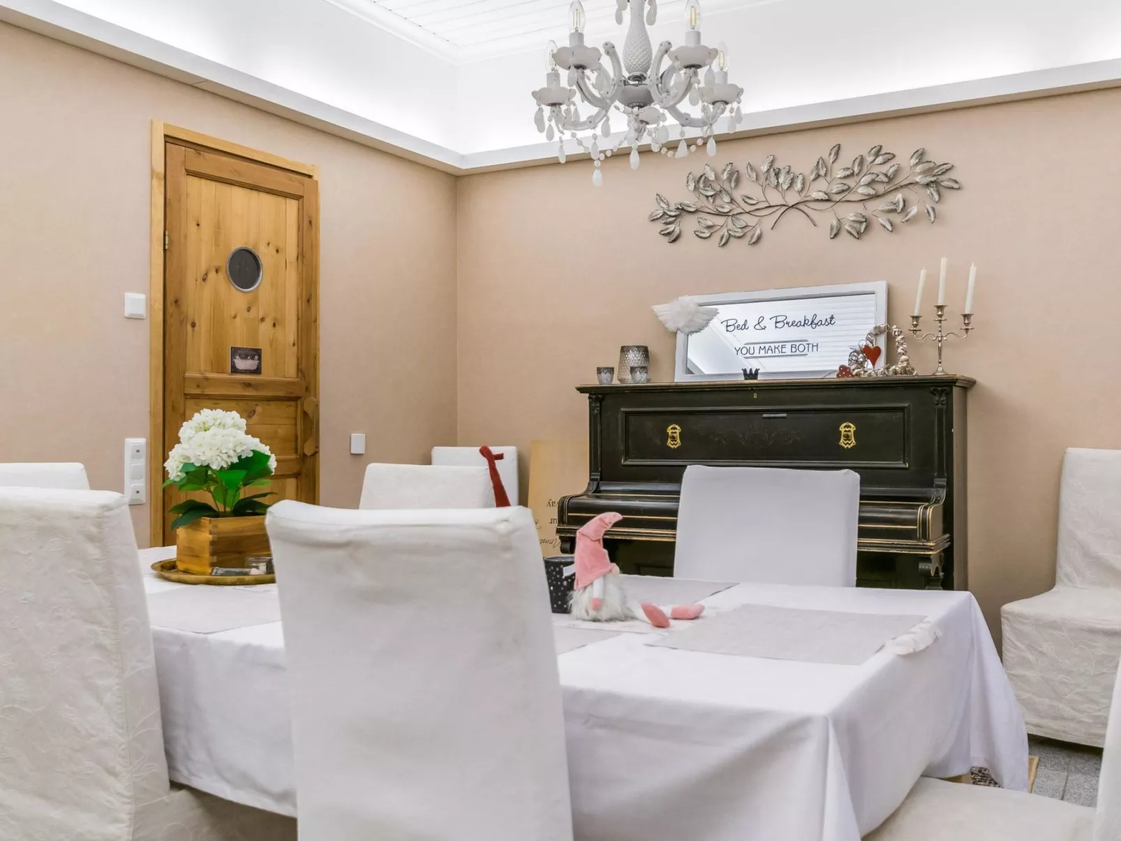 Vilppulan huvila-Binnen