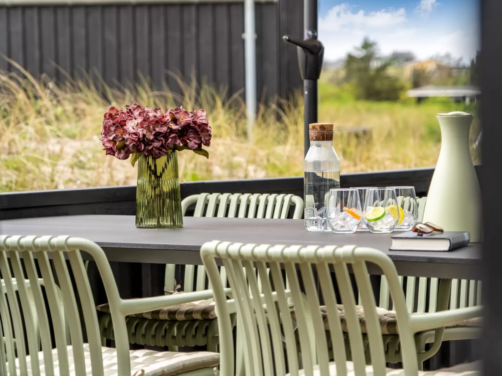 "Tessa" - 500m from the sea-Buiten