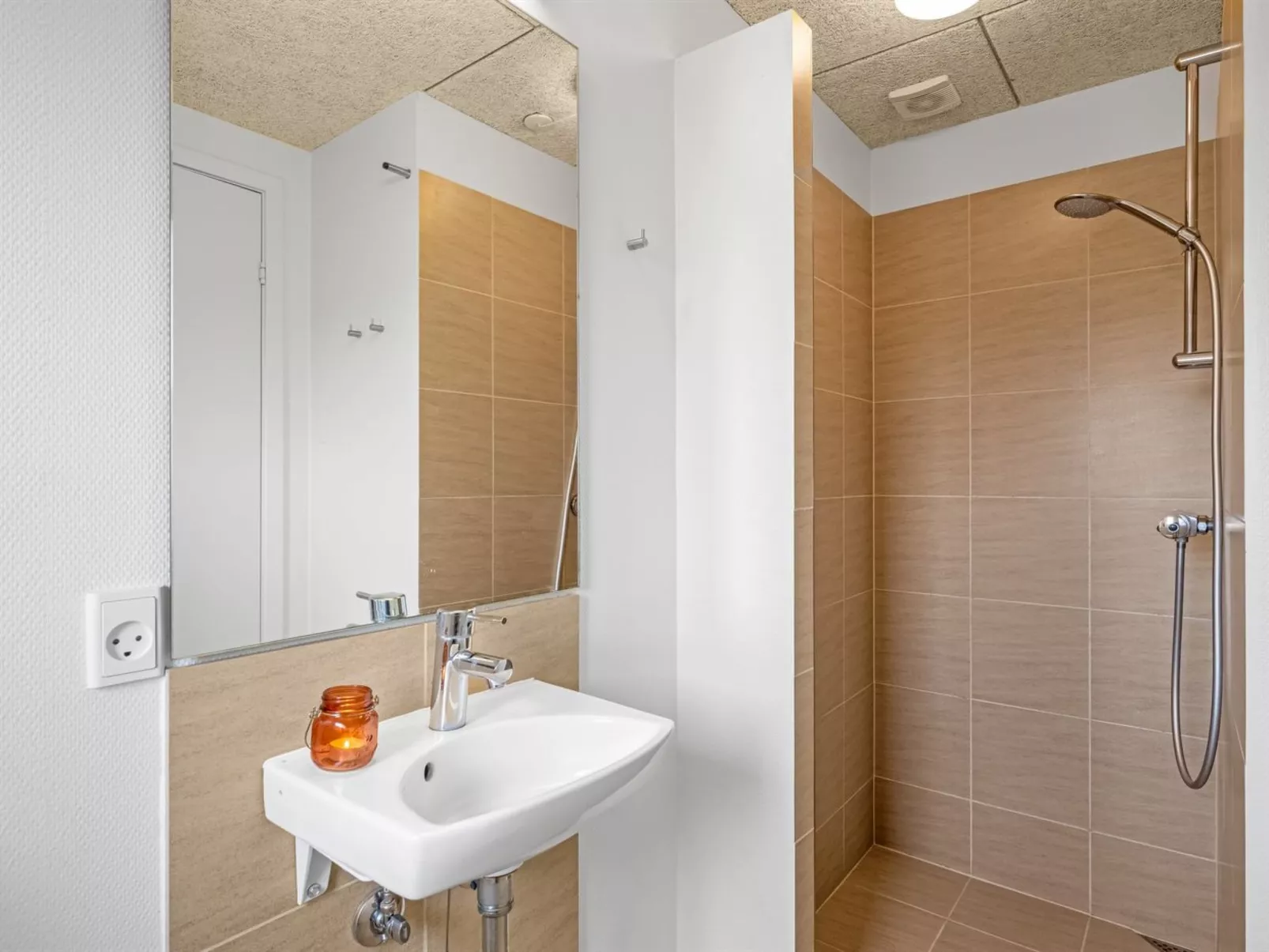 "Gerret" - 200m to the fjord-Binnen