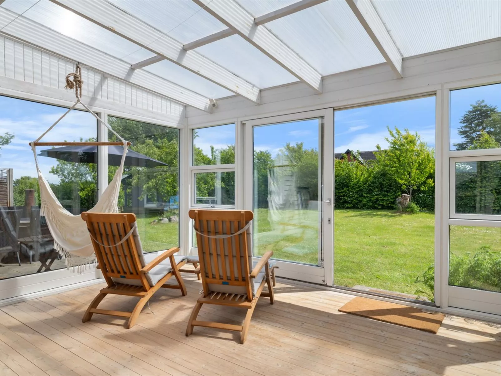 "Nis" - 250m from the sea-Binnen