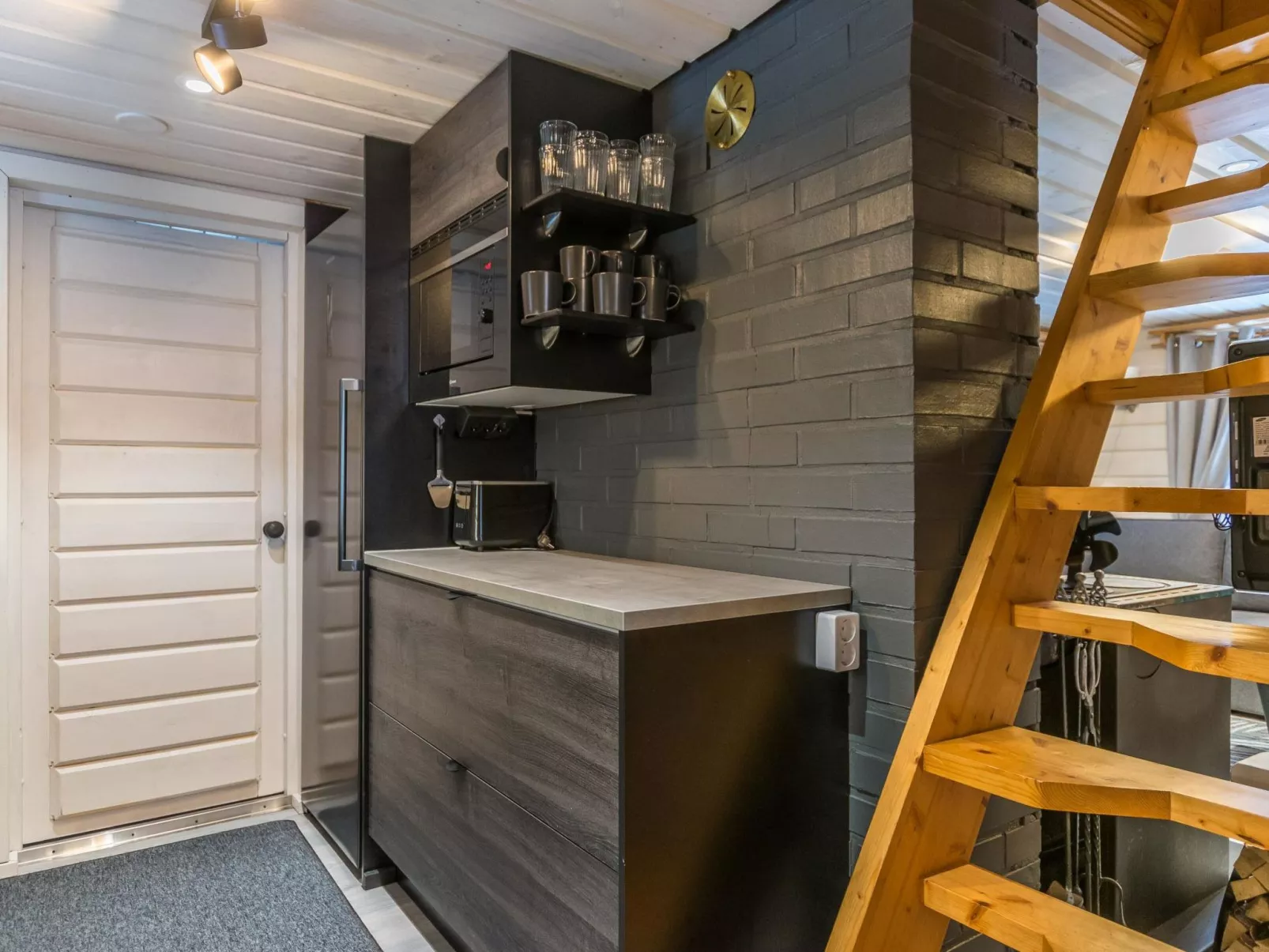 Villa tintinmaja-Binnen