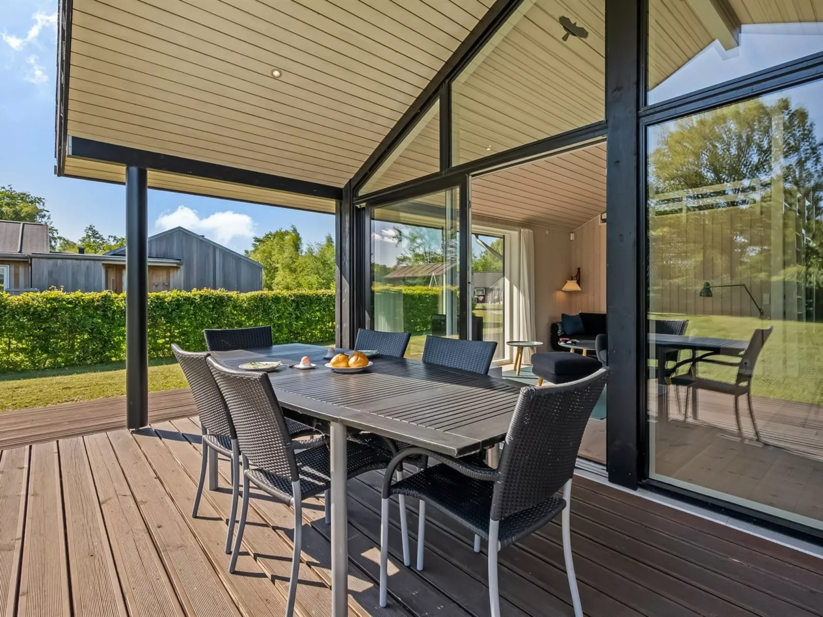 "Kody" - 400m from the sea-Buiten