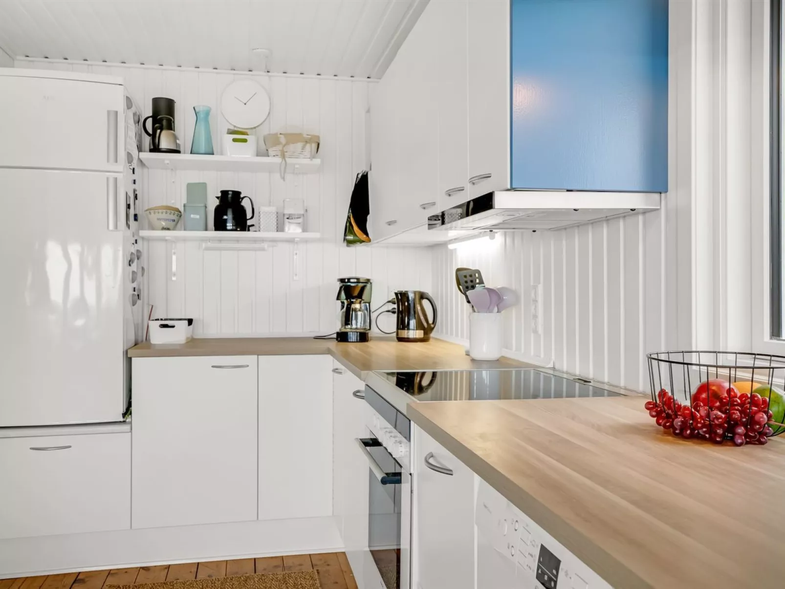 "Blia" - 120m to the fjord-Binnen