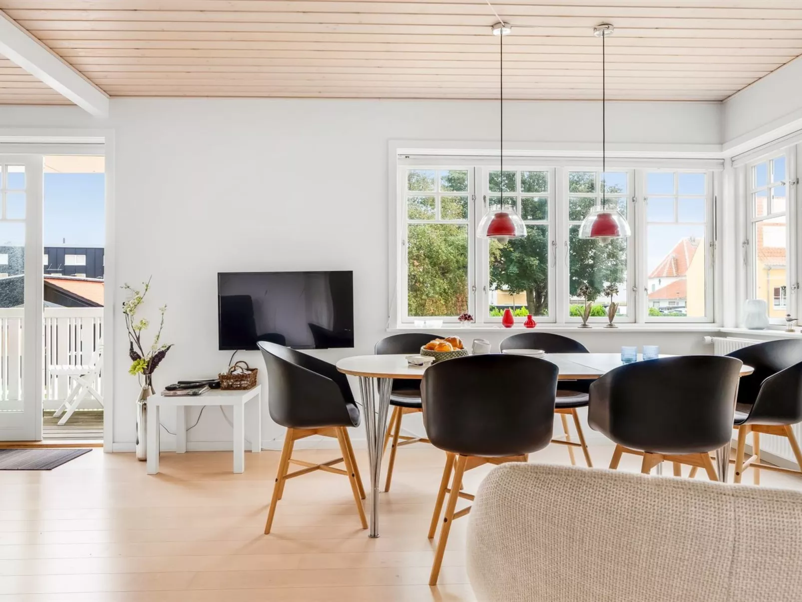 "Dorti" - 500m from the sea-Binnen