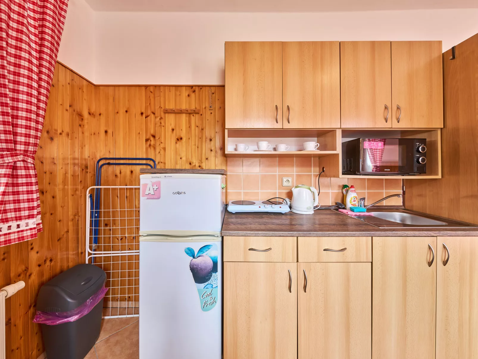 U Švýcarského dvora IV-Binnen