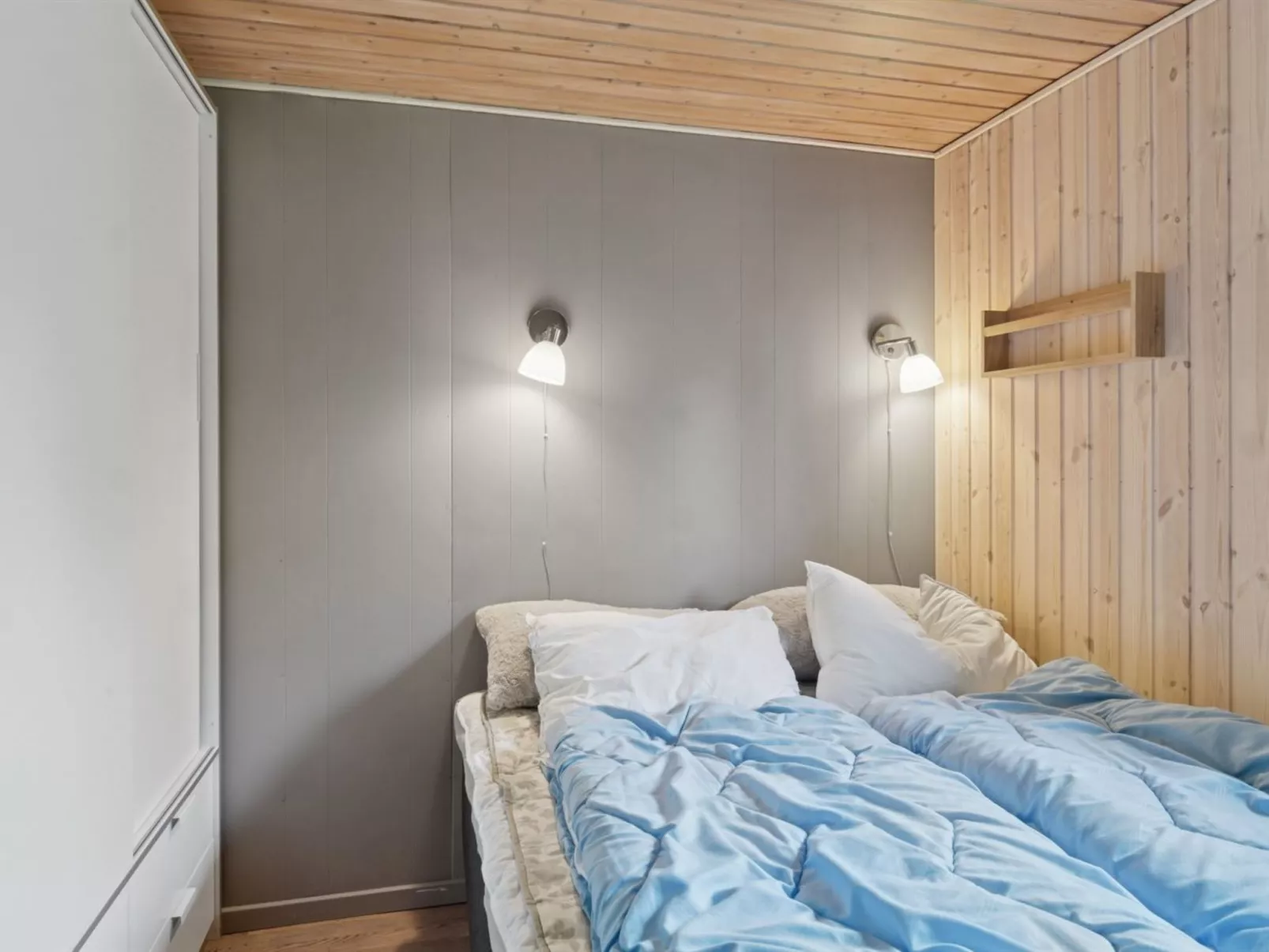 "Keke" - 2.5km from the sea-Binnen