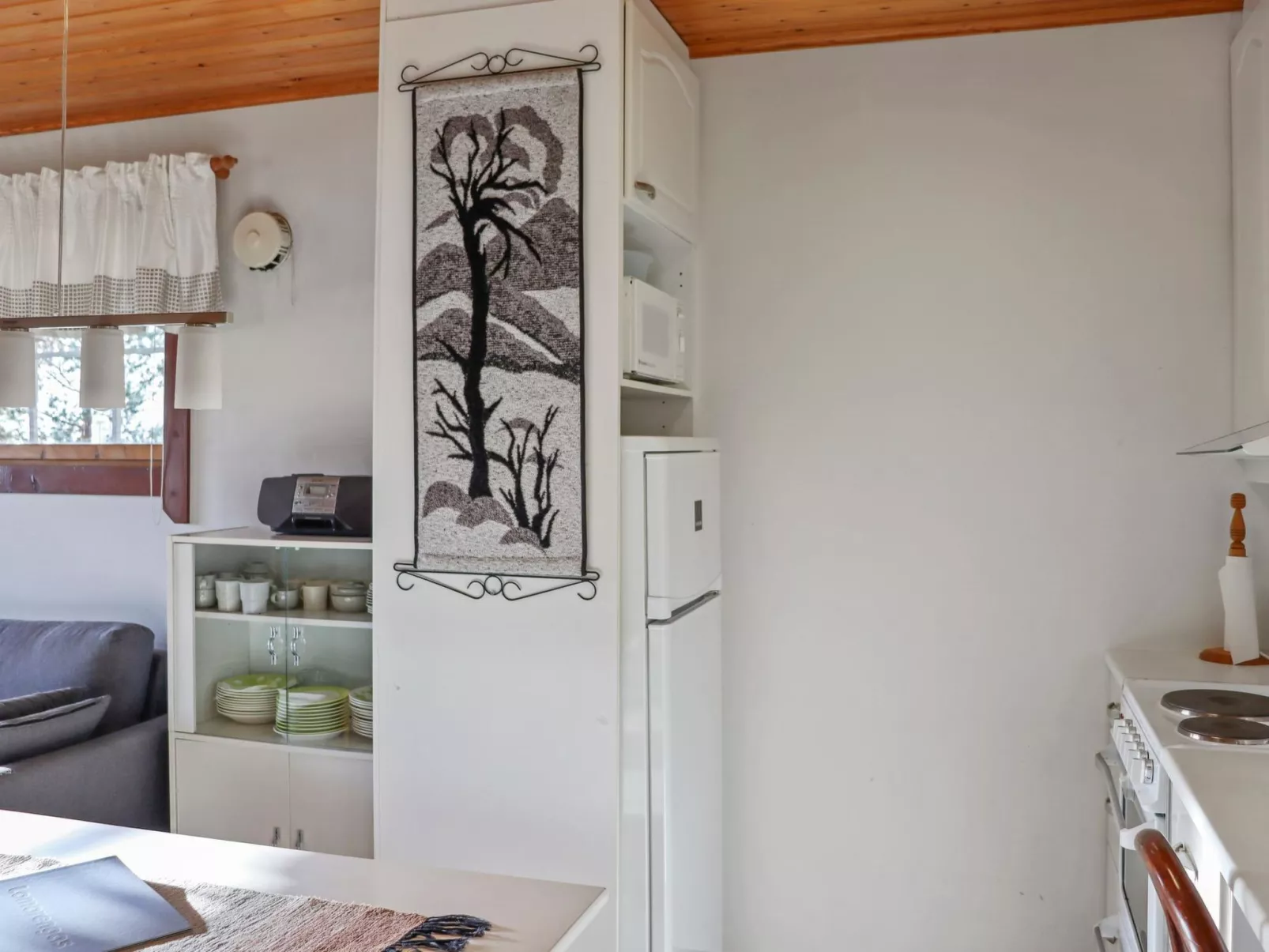 Mukalilla, paritalo sis loppusiivouksen-Binnen