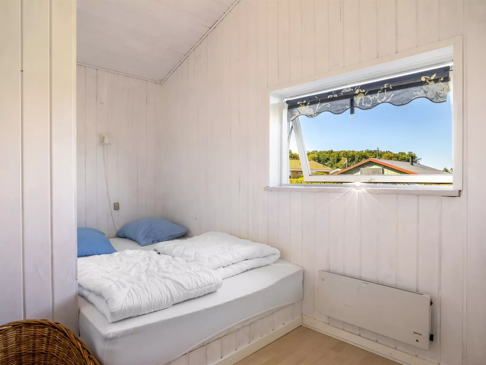 "Ephra" - 150m from the sea-Binnen