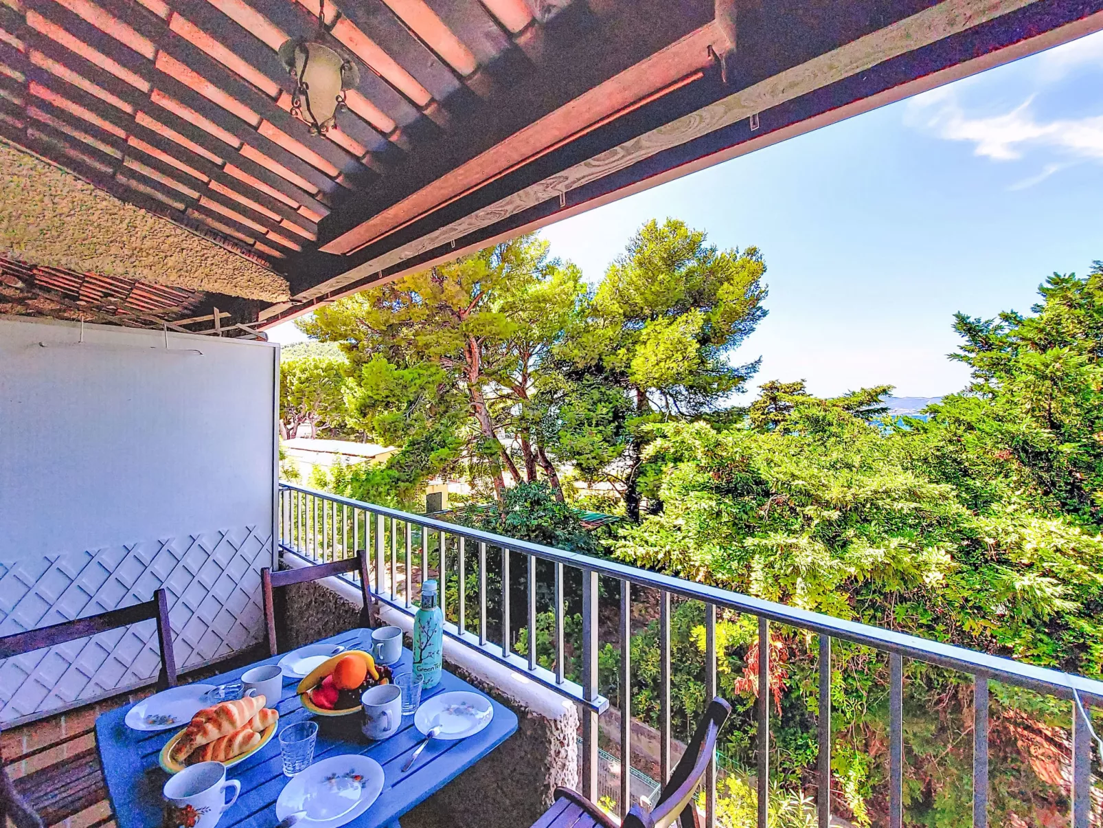 Les Aigues Marines-Buiten