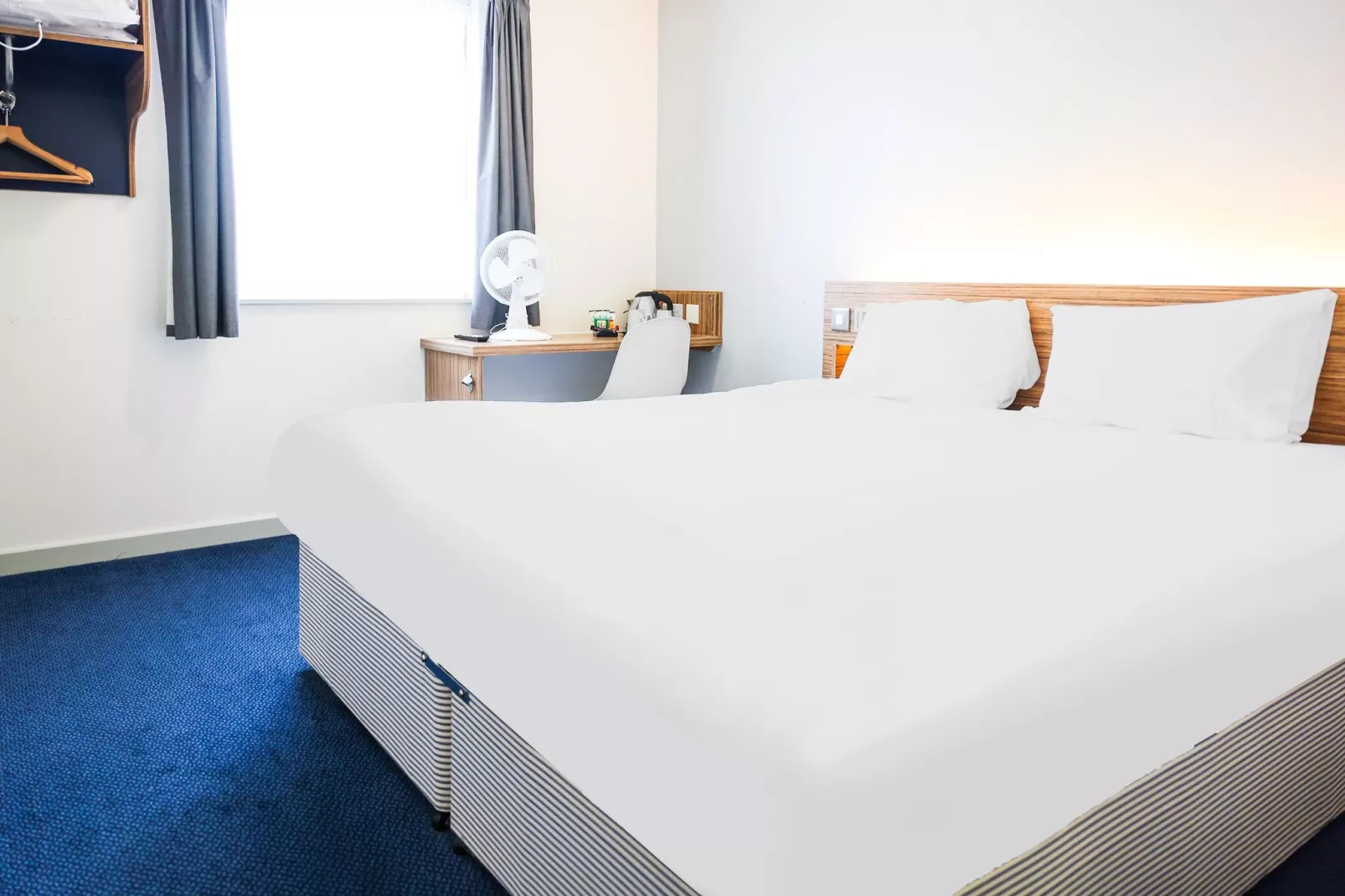 Standard Double Room-Slaapkamer