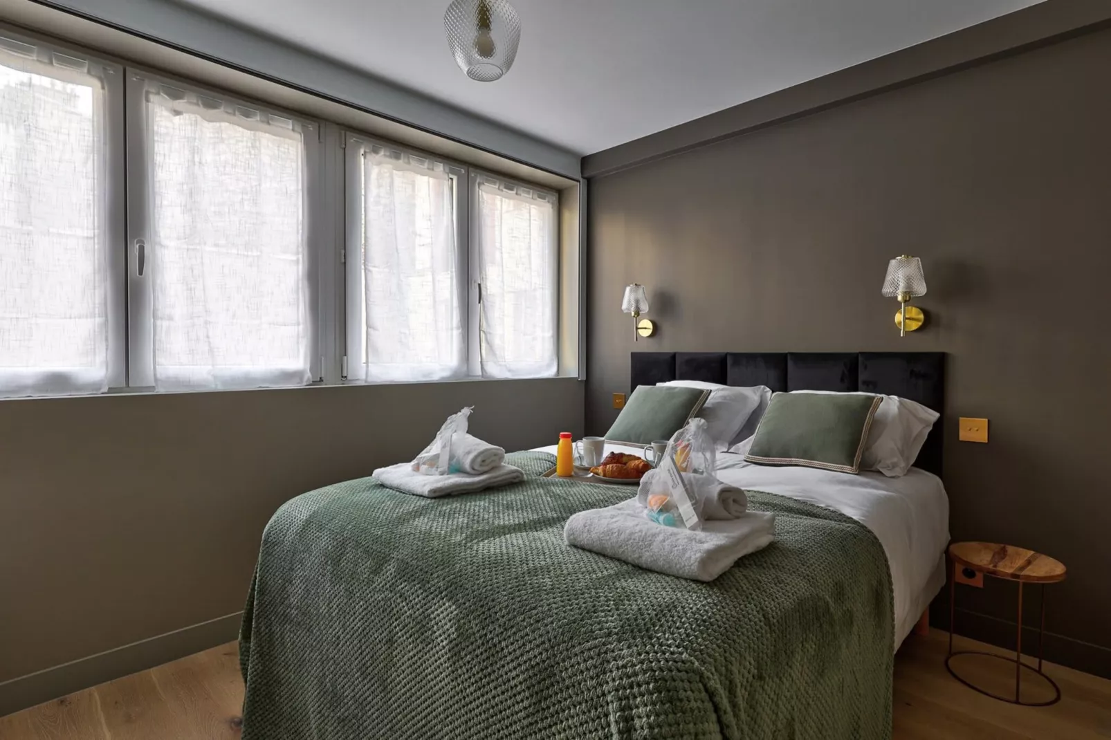 FONDARY 4-Image-tags.