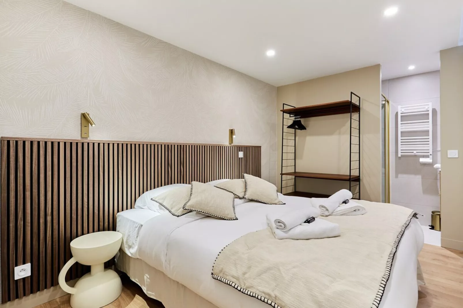 AVRON 2 NEW-Niet-getagd