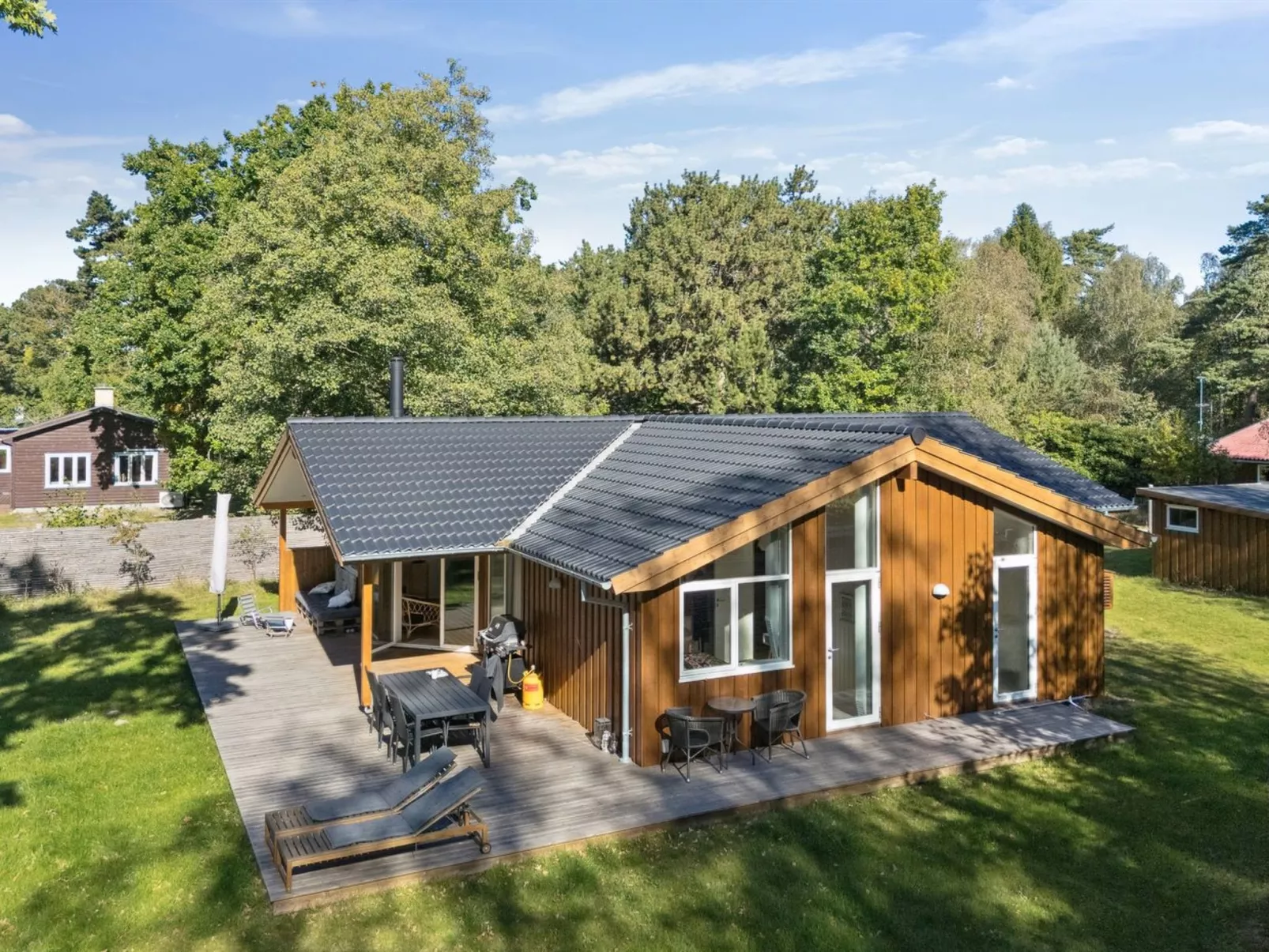 "Ovine" - 1.2km to the fjord-Buiten