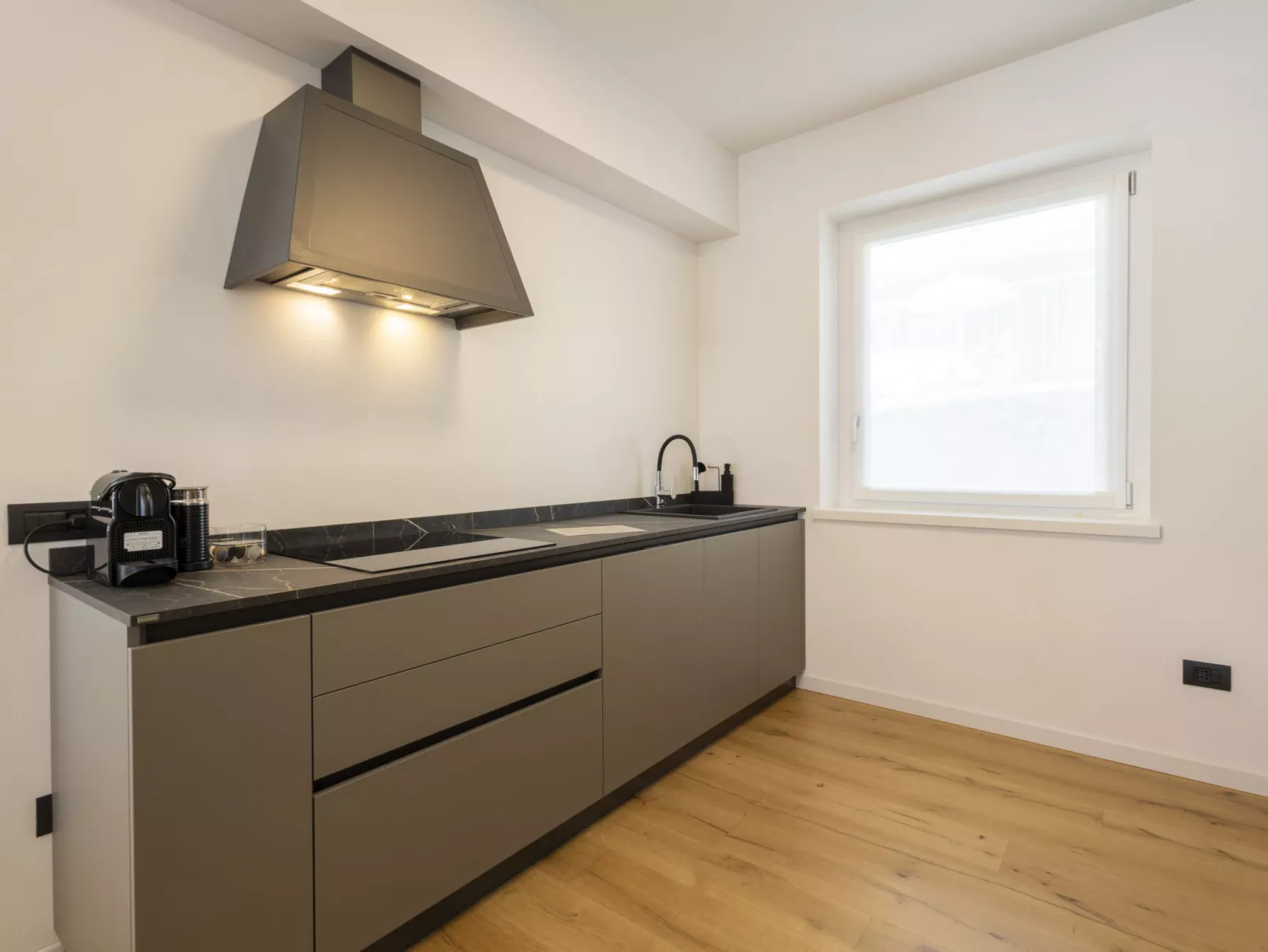 Civico 16 Garden Home-Binnen