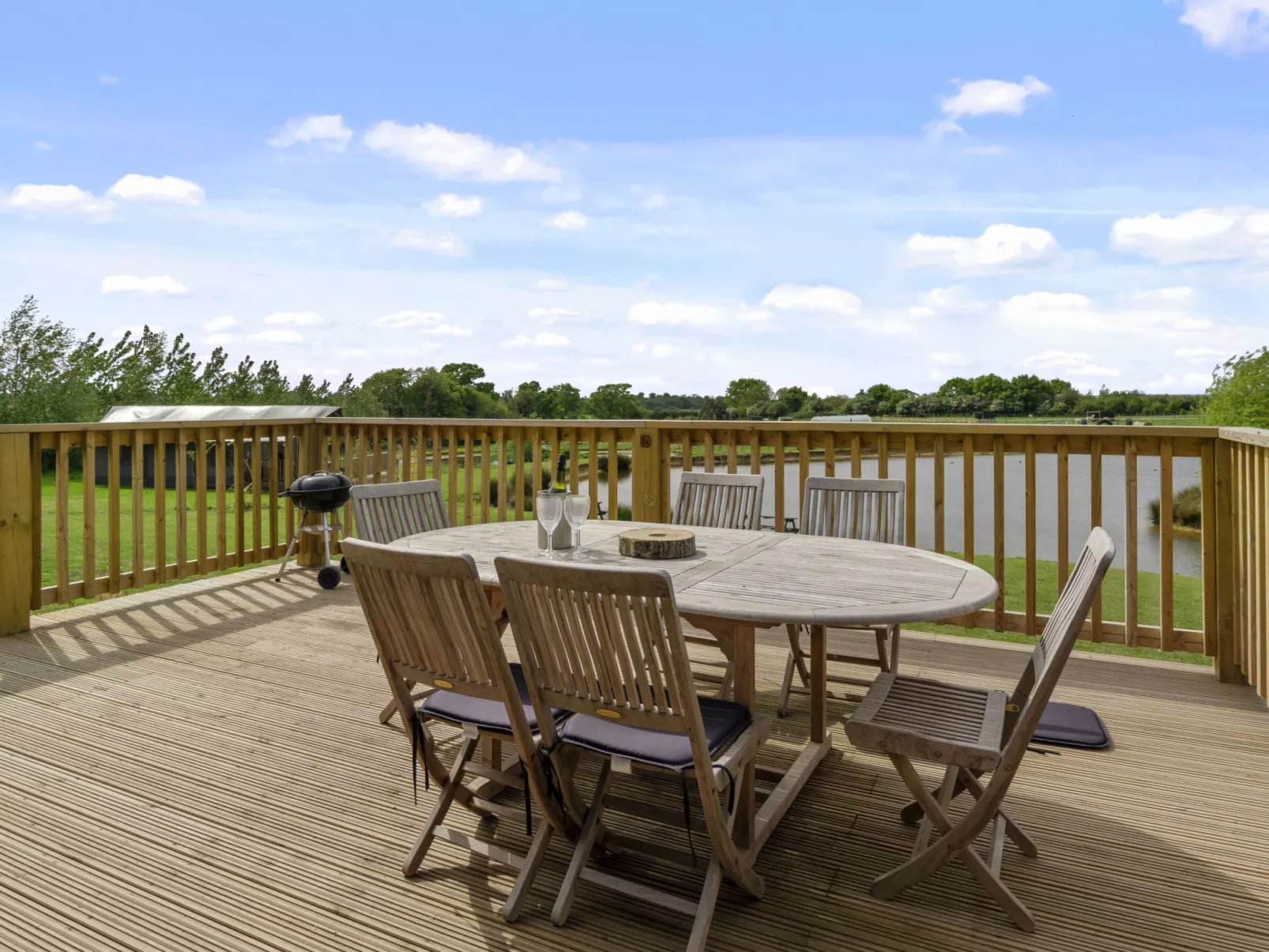 The Highland Camping Pod-Buiten