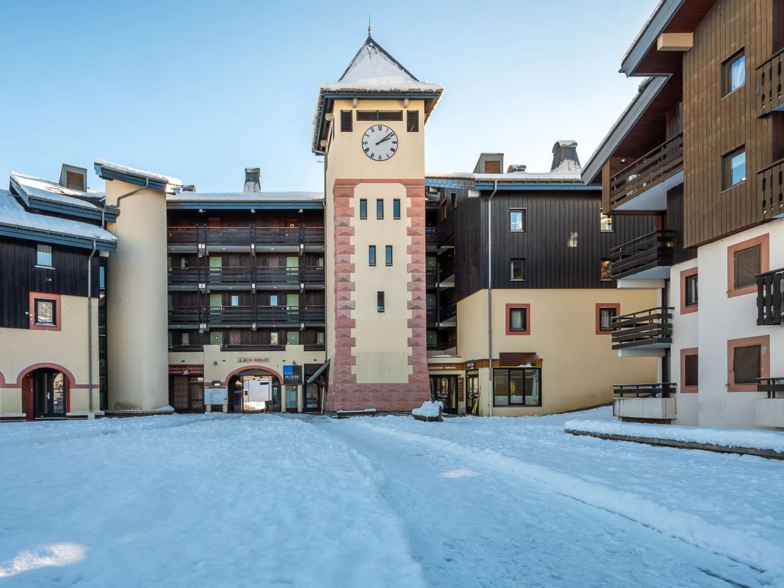 Grand Morillon-Buiten