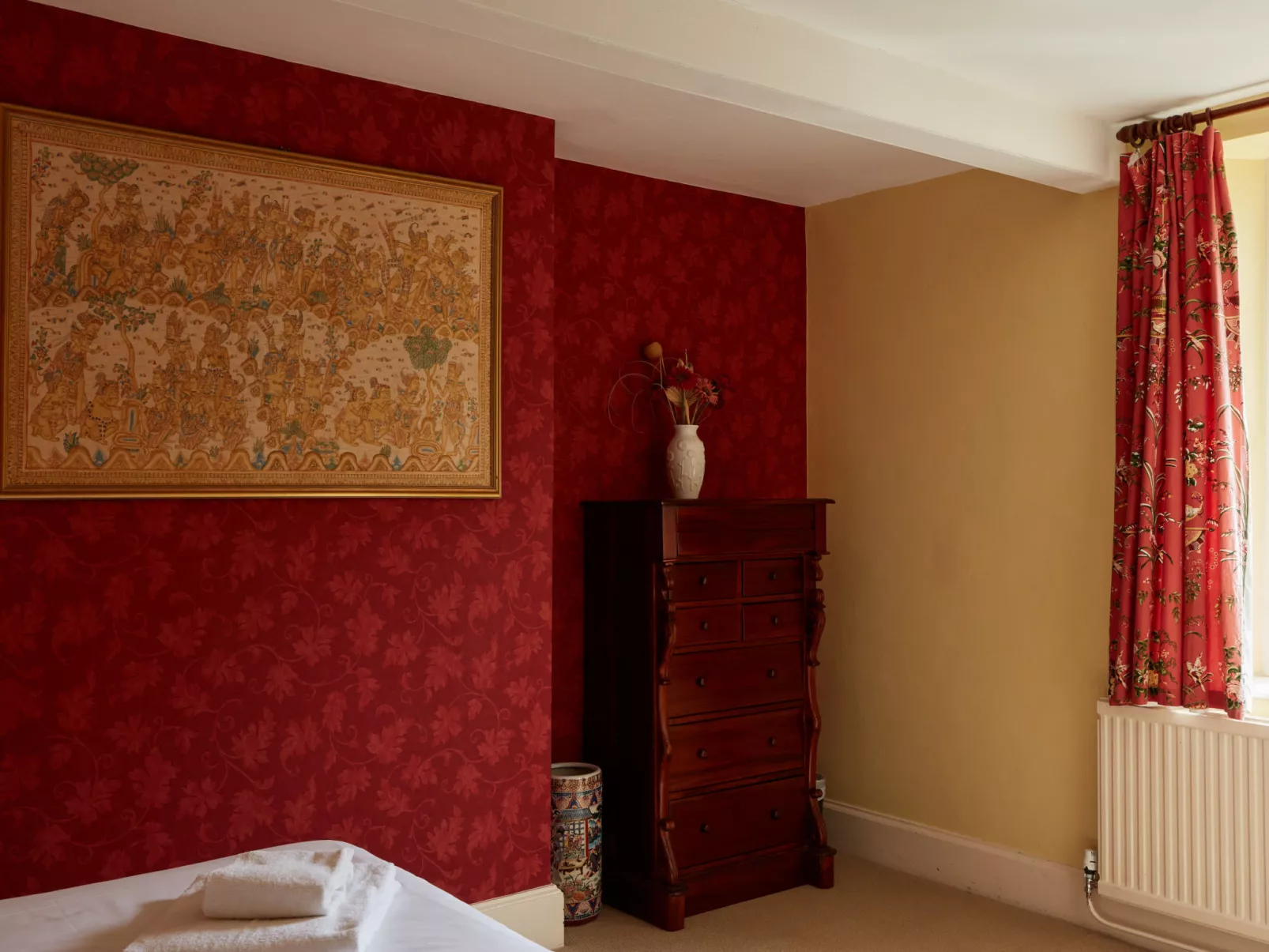 The Farmhouse-Binnen