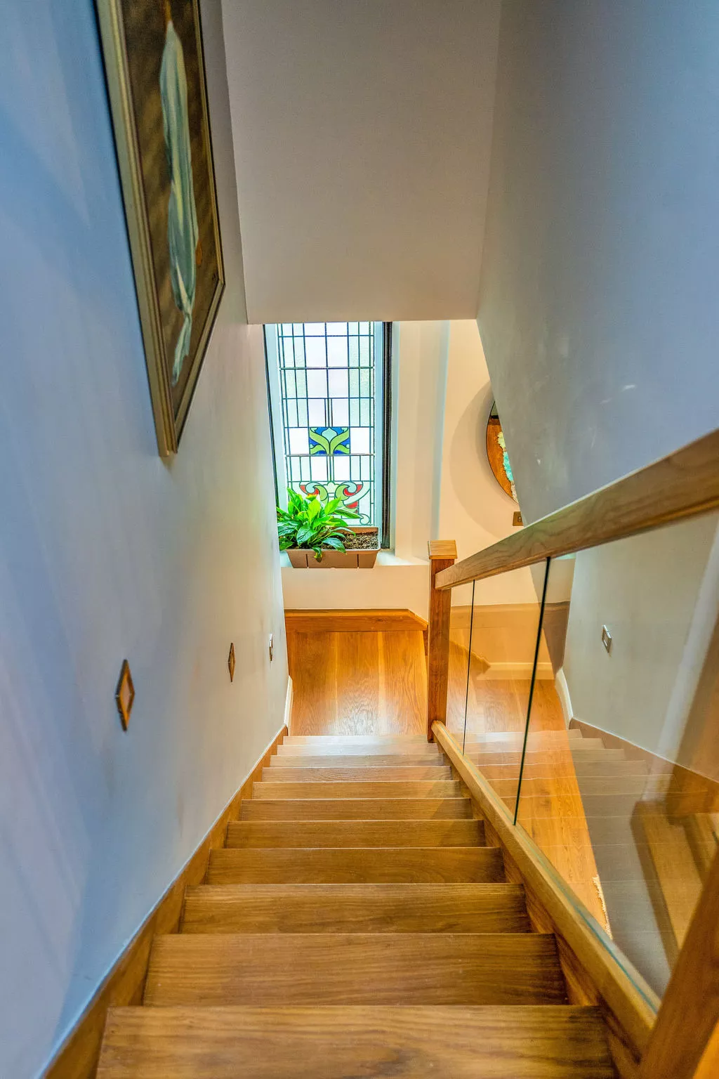 The Church Vaults-Binnen