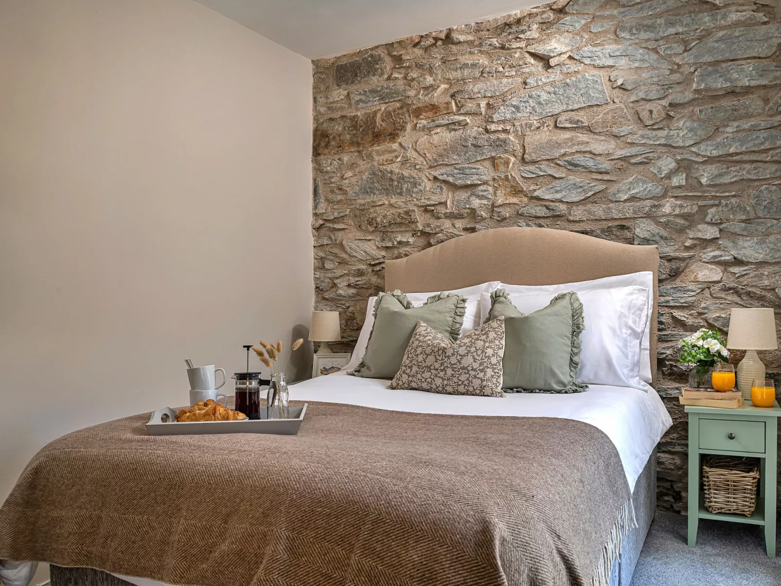 Bwthyn Llechi (Slate Cottage)-Binnen