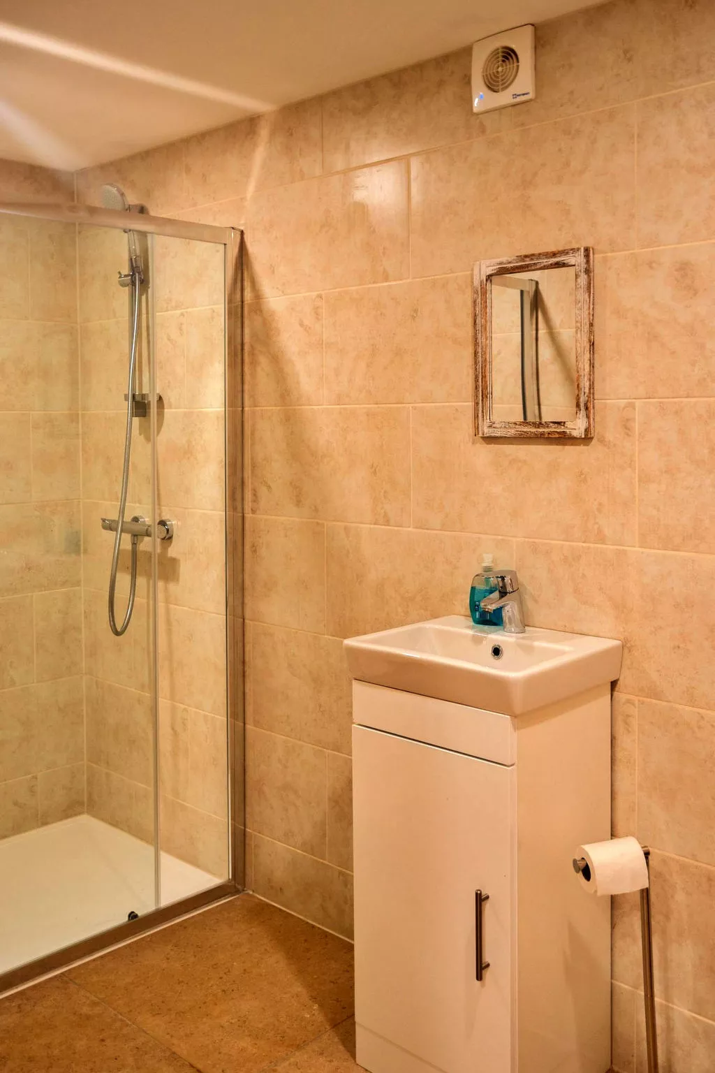 Little Rissington - Barn Eight-Binnen