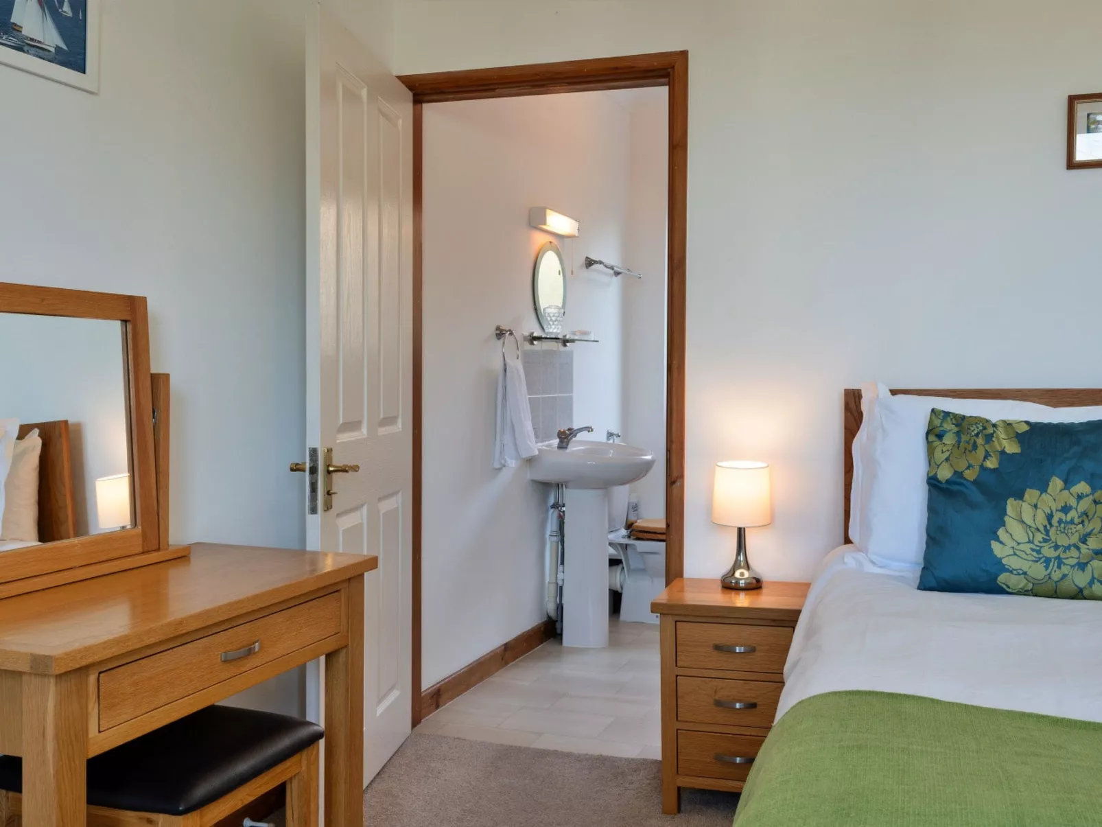 Chy Merthen East-Binnen