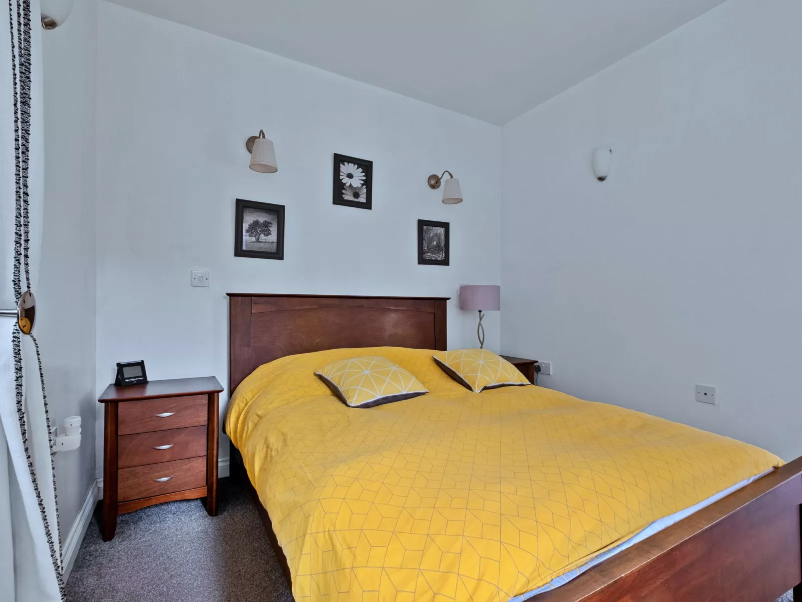 The Turbine House-Binnen