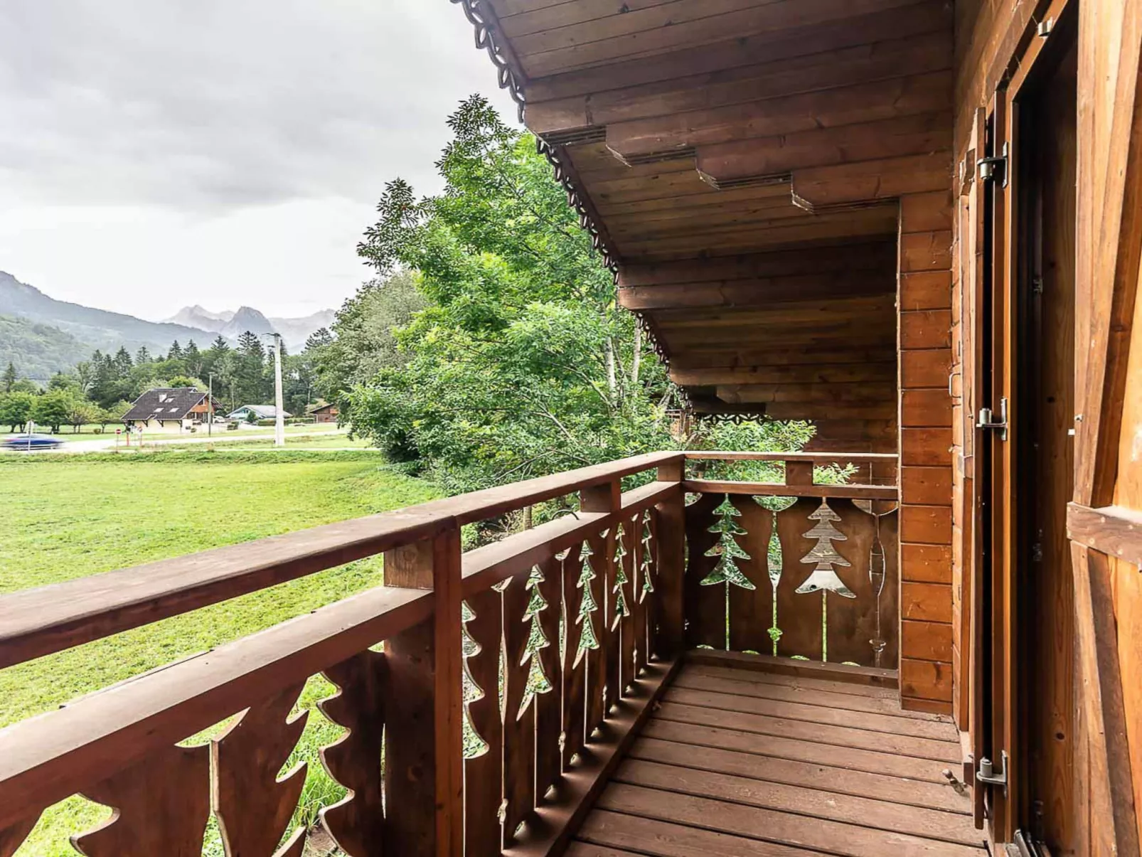 Bois de Champelle-Buiten