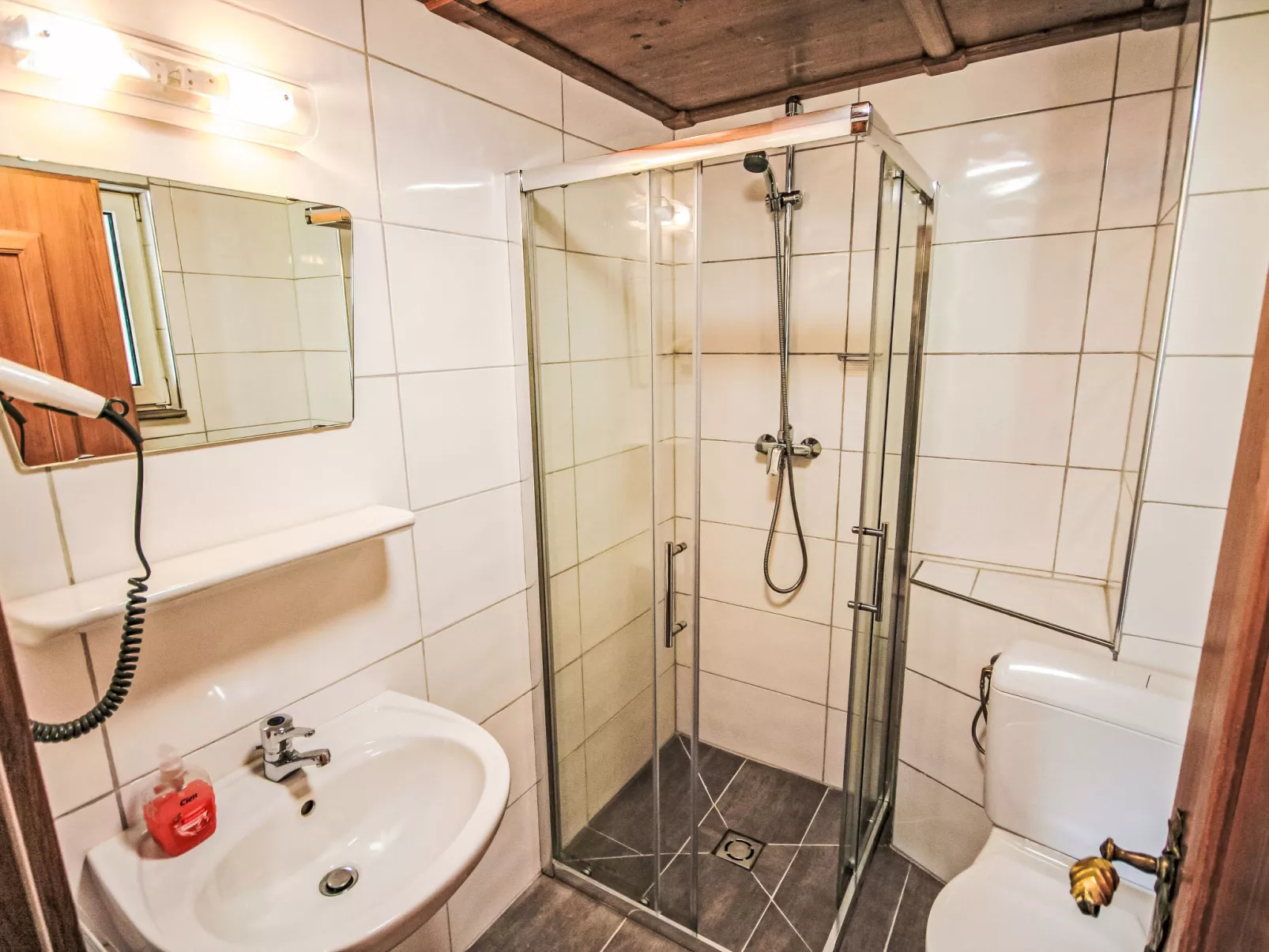 Studio "Biara" mit Wintergarten-Binnen