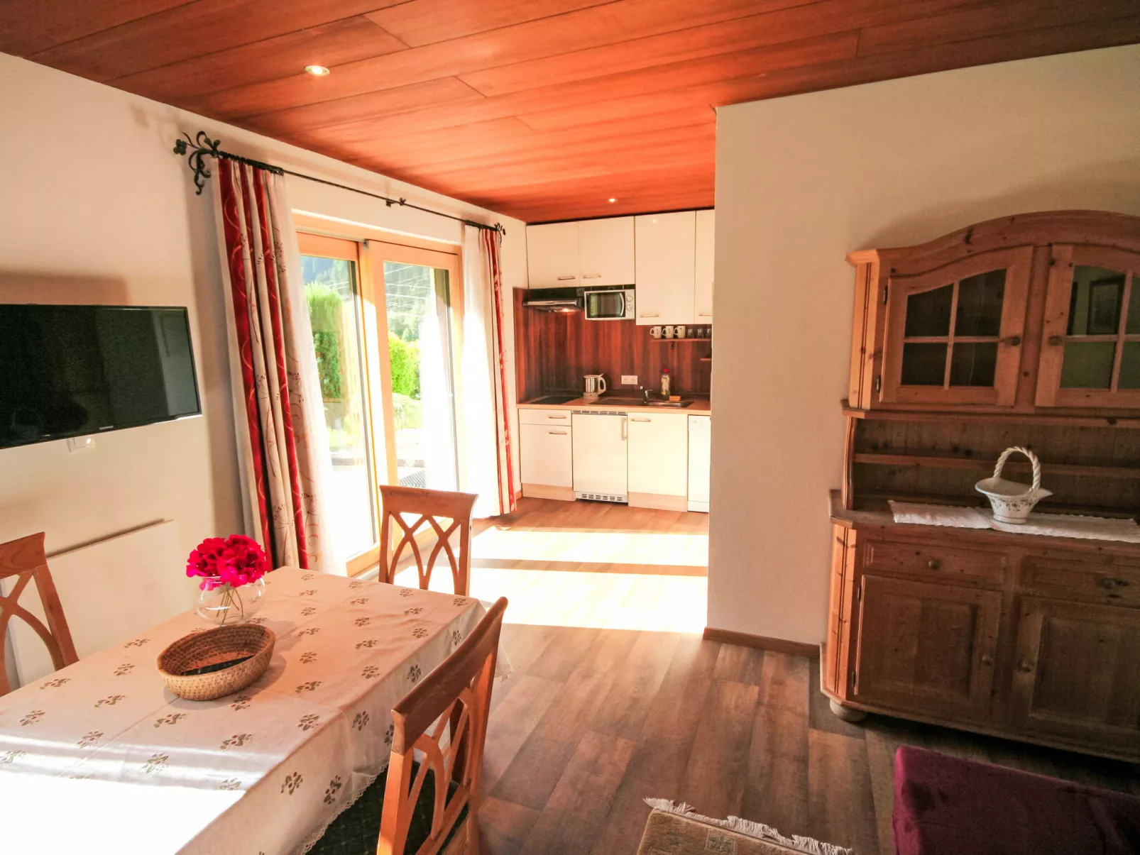 Kombi-Objekt Studio "Biara" und "Grenta"-Binnen