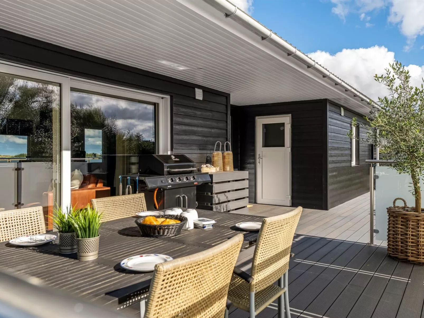 "Sarika" - 500m from the sea-Buiten